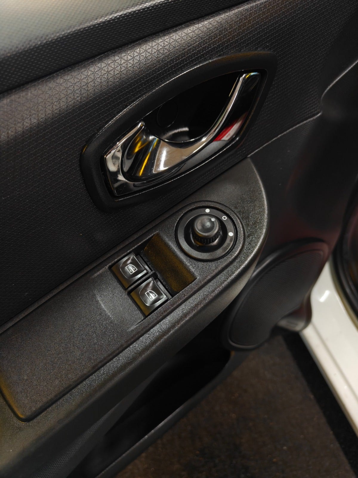 Renault Clio 1.2 Manual, 5-trins, 73ps, 2014