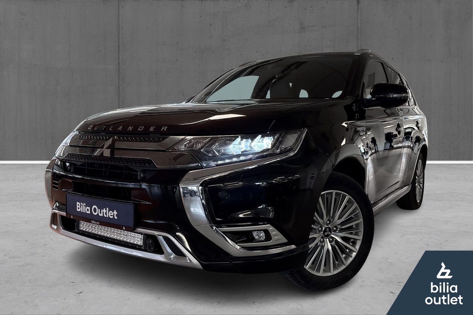 Mitsubishi Outlander PHEV CVT, 224ps, 2019