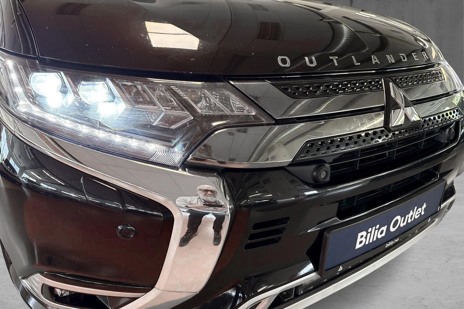 Mitsubishi Outlander PHEV CVT, 224ps, 2019