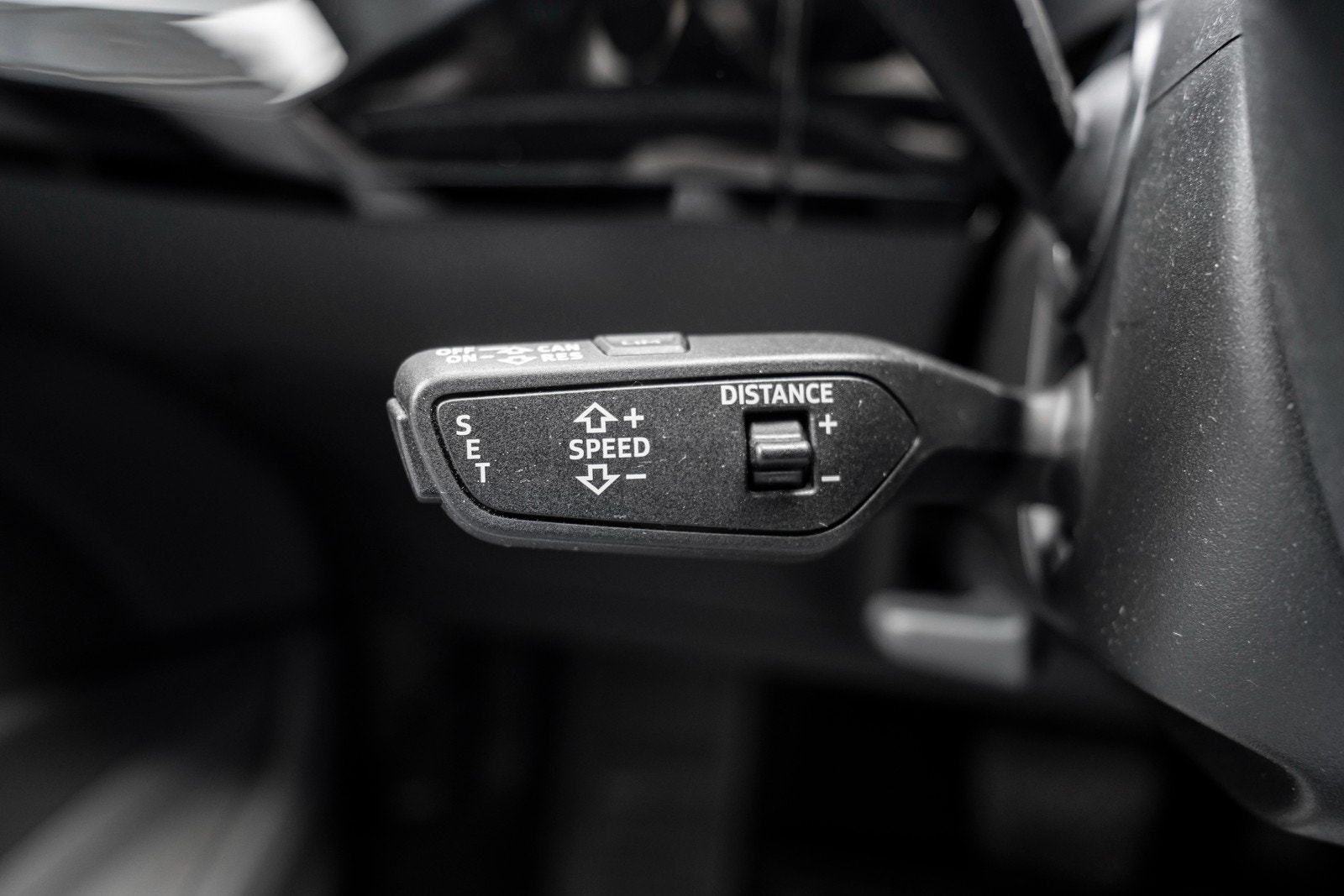 Audi e-tron 50 quattro, 313hp, 2021