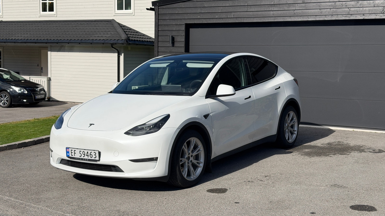 Tesla Model Y Long Range AWD, 514hp, 2023