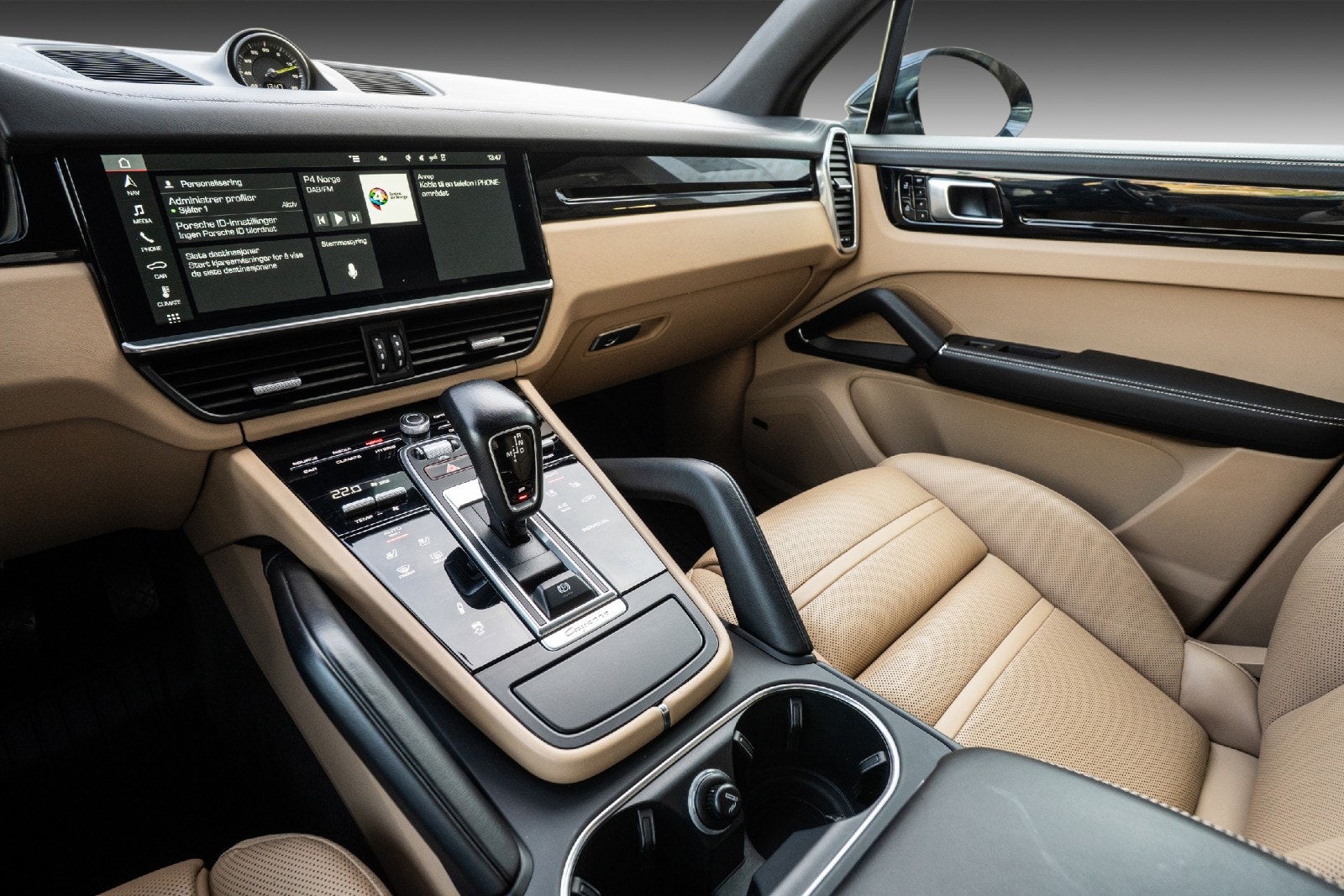 Porsche Cayenne E-Hybrid TipTronic S, 462hp, 2020