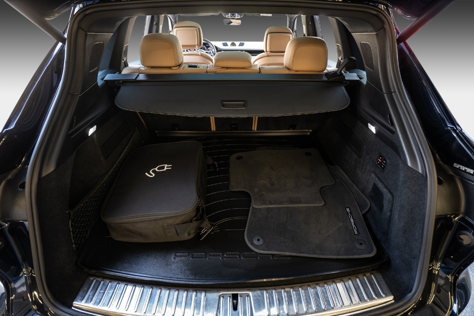 Porsche Cayenne E-Hybrid TipTronic S, 462hp, 2020