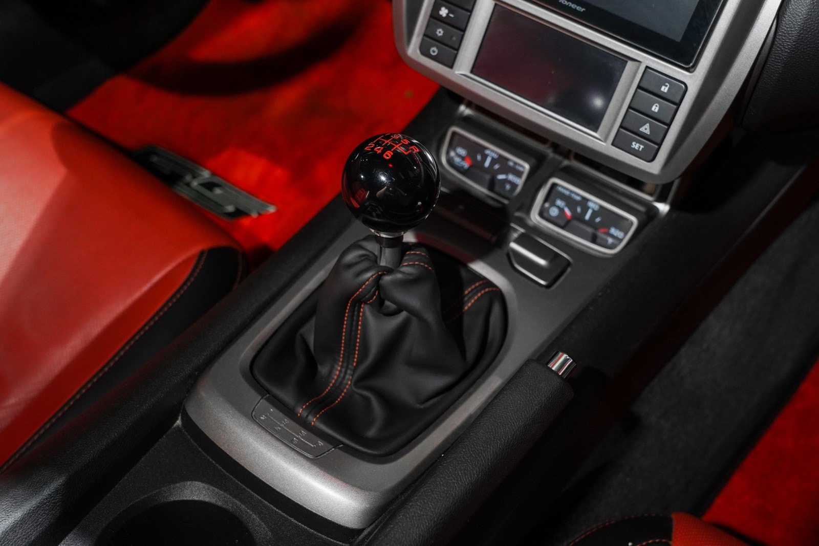 Chevrolet Camaro SS Manual, 432hp, 2010