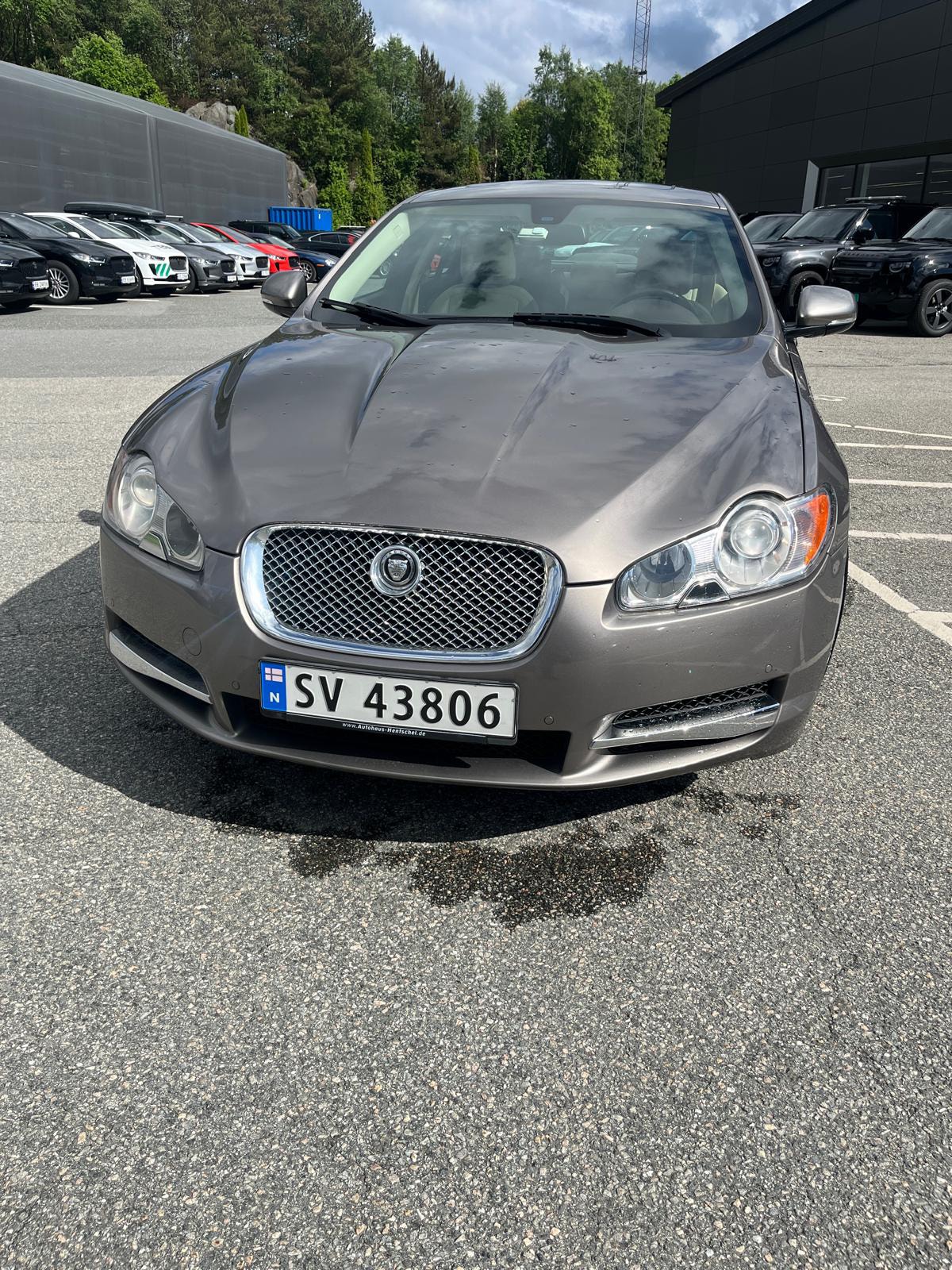 Jaguar XF 3.0 V6 Automatic, 6-trins, 211ps, 2011