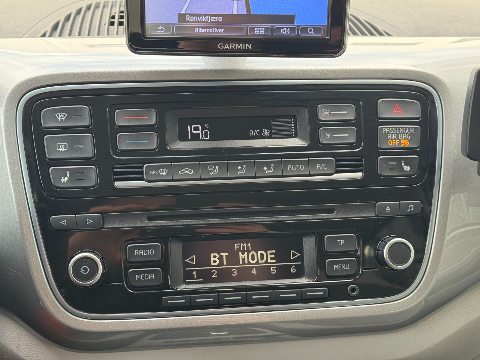 Volkswagen e-up!, 82ps, 2014