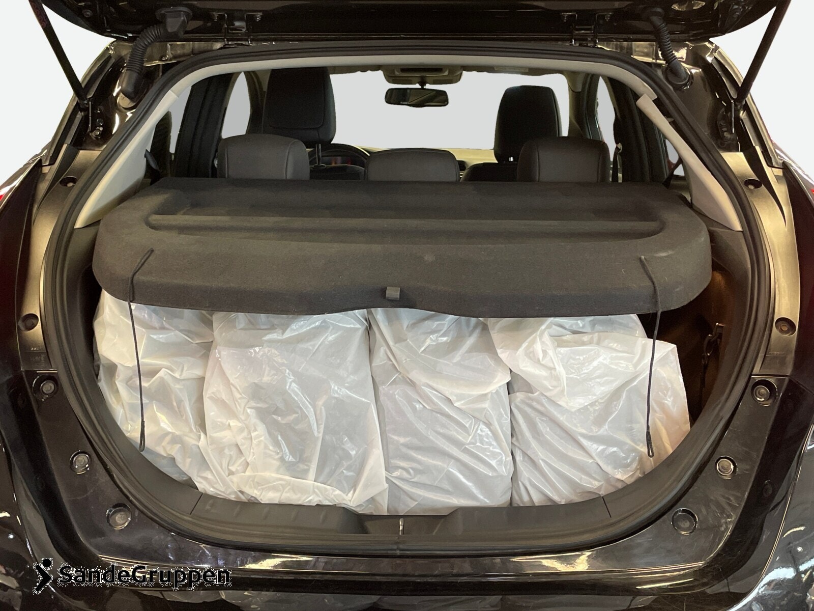 Nissan Leaf e+, 217hp, 2019