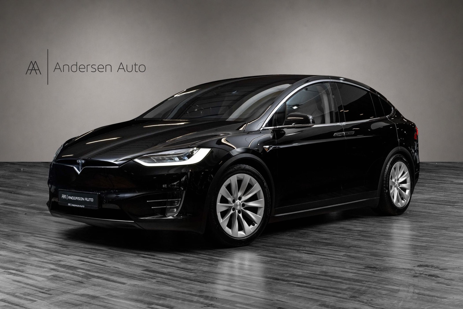 Tesla Model X Standard Range, 333ps, 2019