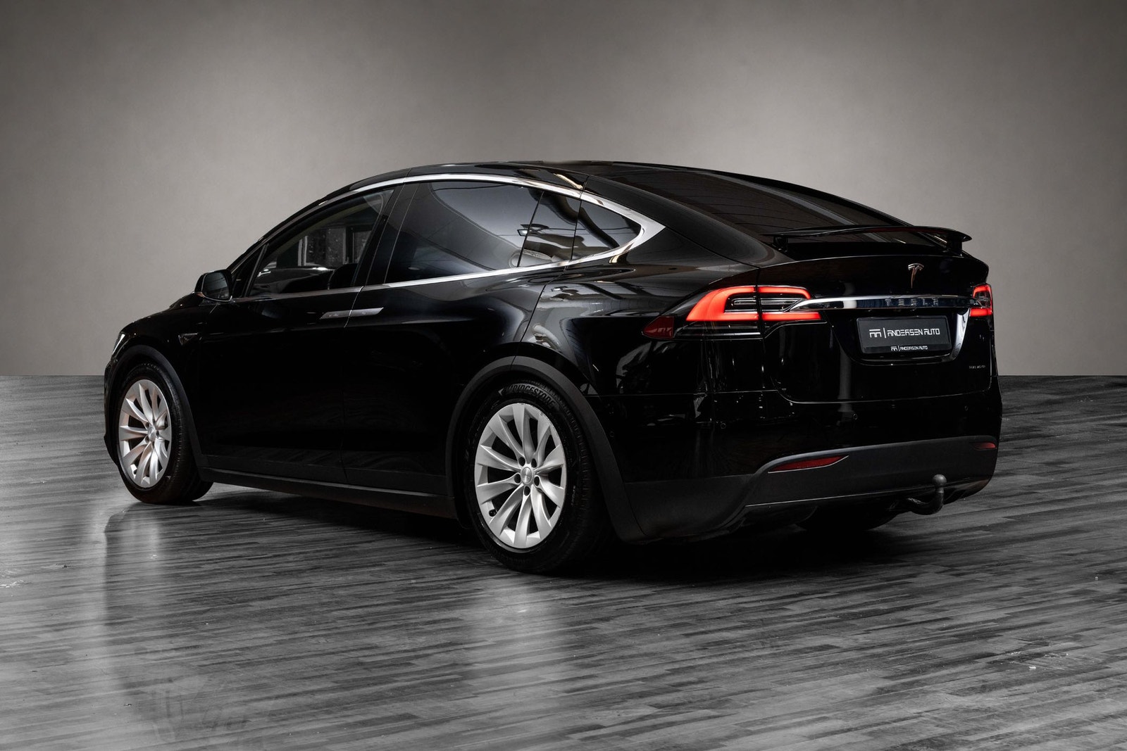 Tesla Model X Standard Range, 333ps, 2019