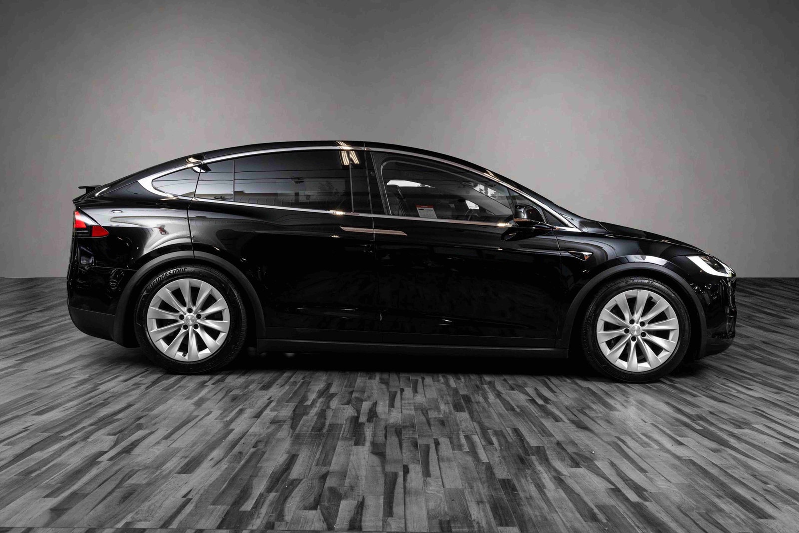 Tesla Model X Standard Range, 333ps, 2019