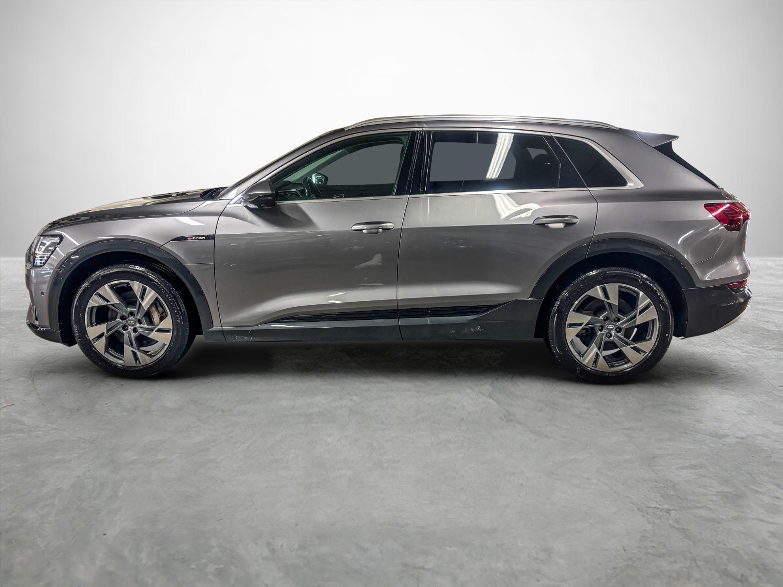 Audi e-tron 50 quattro, 313ps, 2020