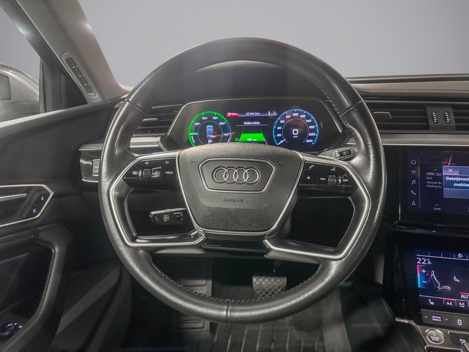 Audi e-tron 50 quattro, 313ps, 2020