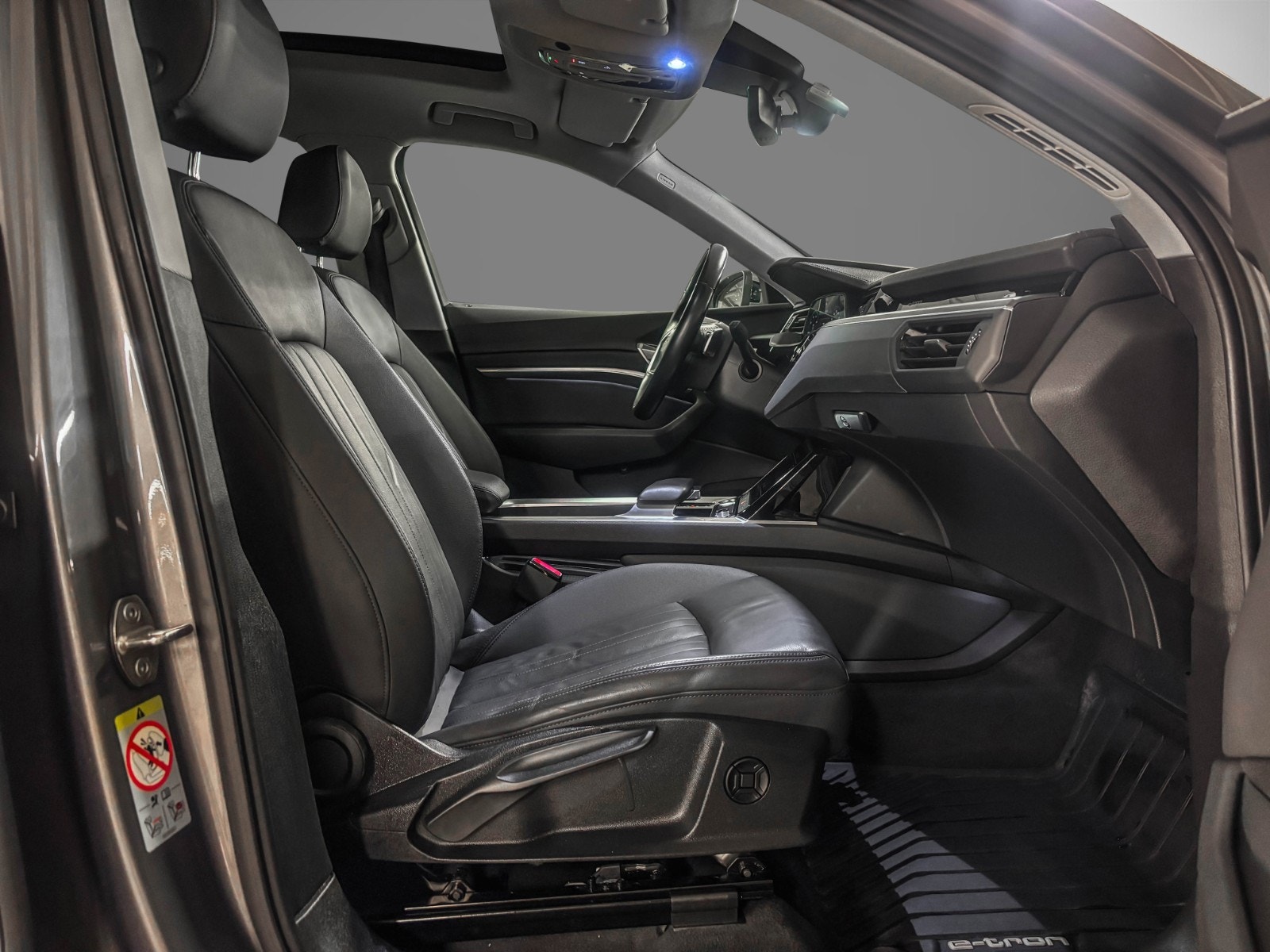 Audi e-tron 50 quattro, 313ps, 2020