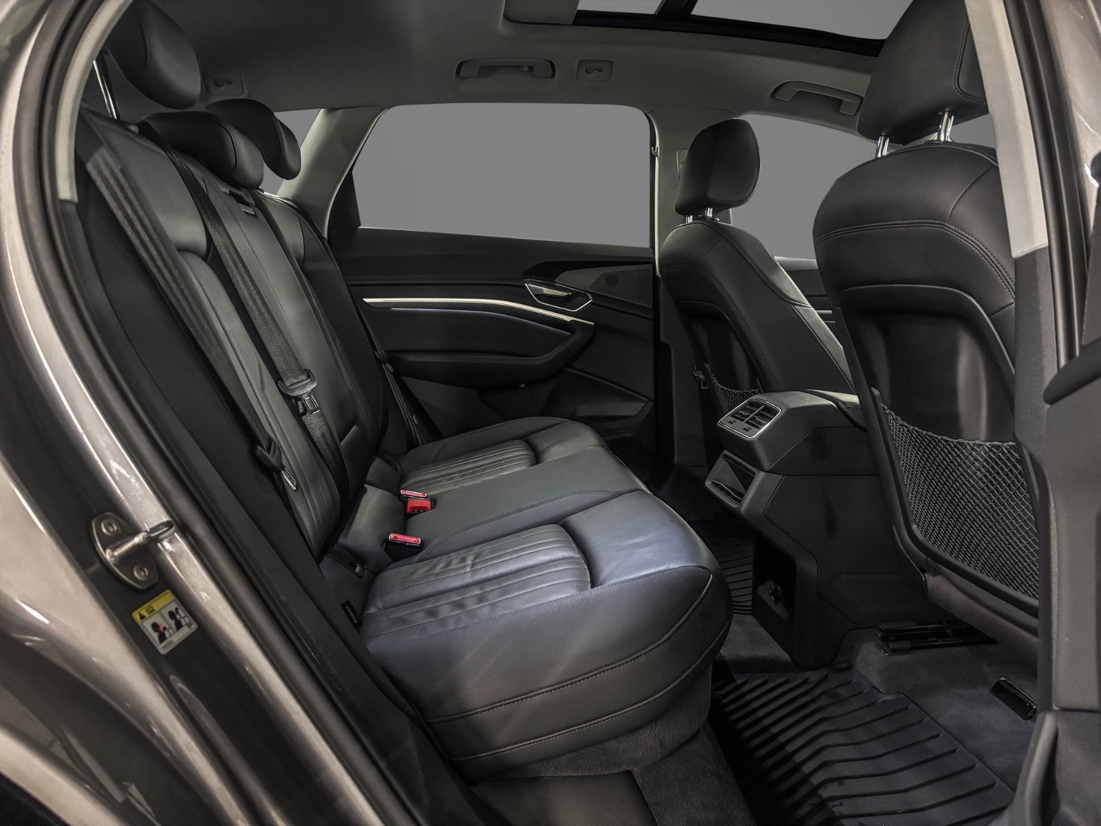 Audi e-tron 50 quattro, 313ps, 2020