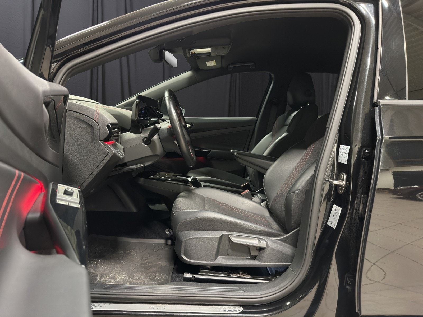 Volkswagen ID.4 GTX 77 kWh 4Motion, 299ps, 2023
