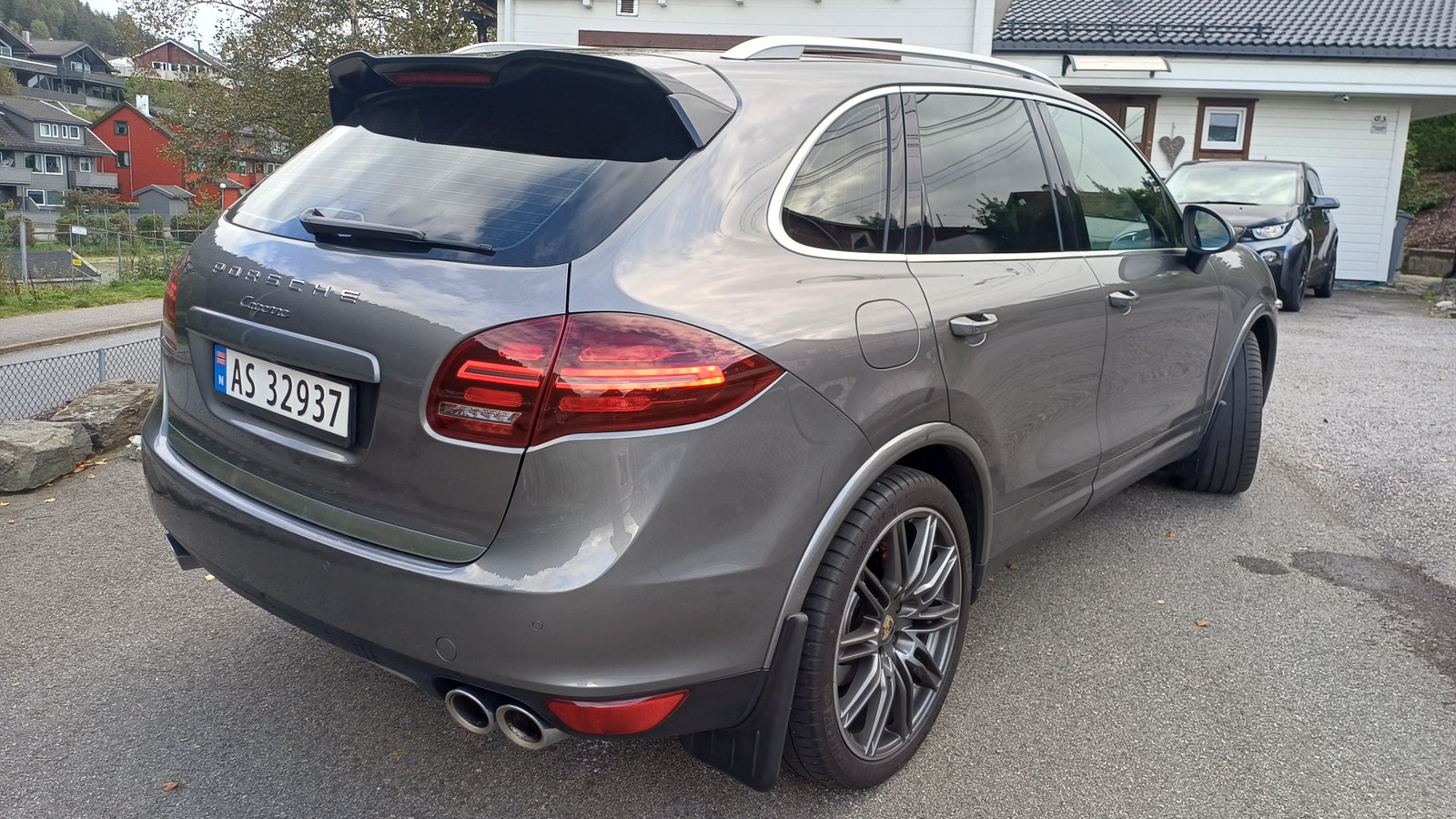 Porsche Cayenne Diesel TipTronic S, 8-trins, 211ps, 2012