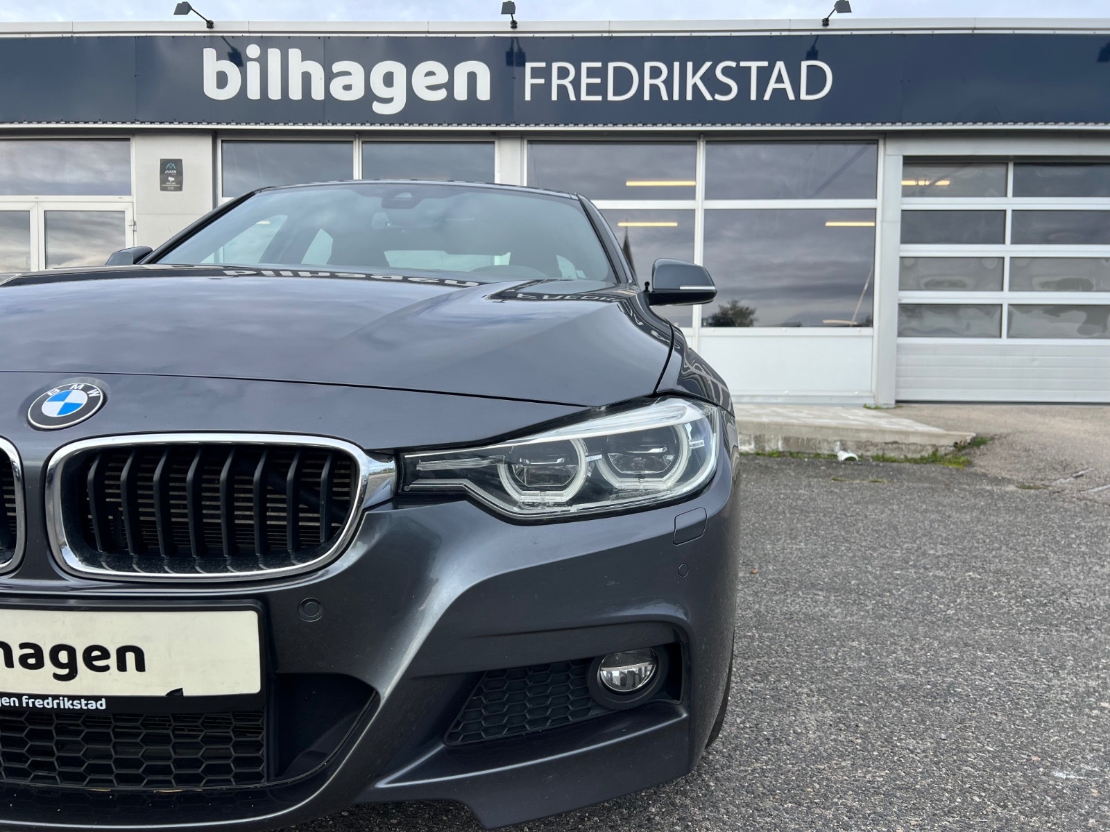 BMW 330e Sedan Steptronic, 8-trins, 252ps, 2018