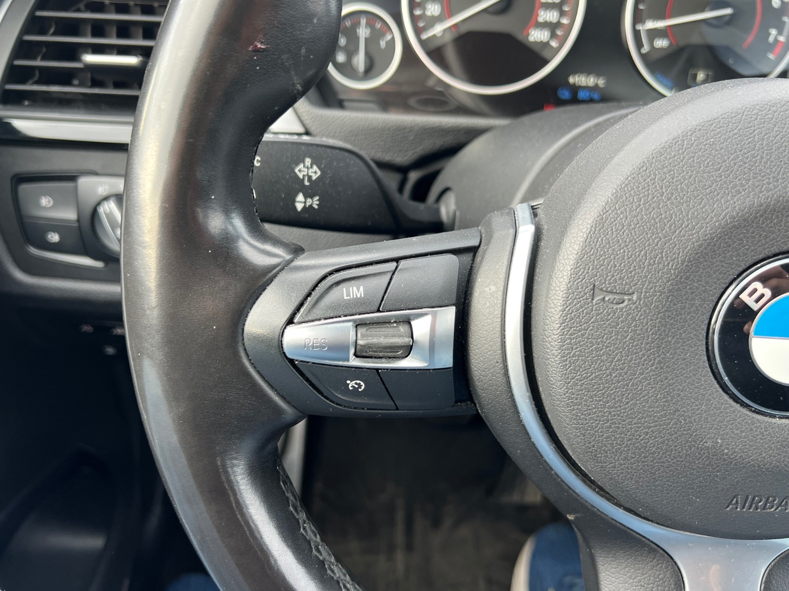 BMW 330e Sedan Steptronic, 8-trins, 252ps, 2018