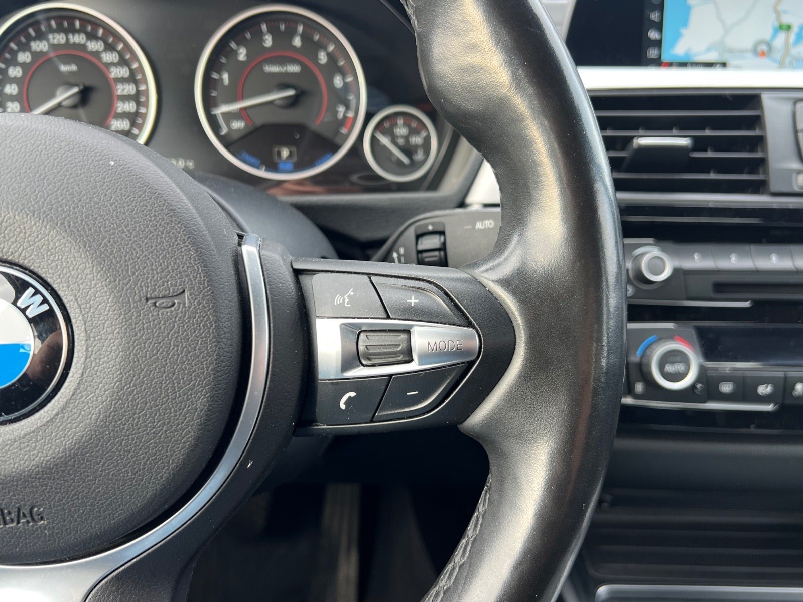 BMW 330e Sedan Steptronic, 8-trins, 252ps, 2018
