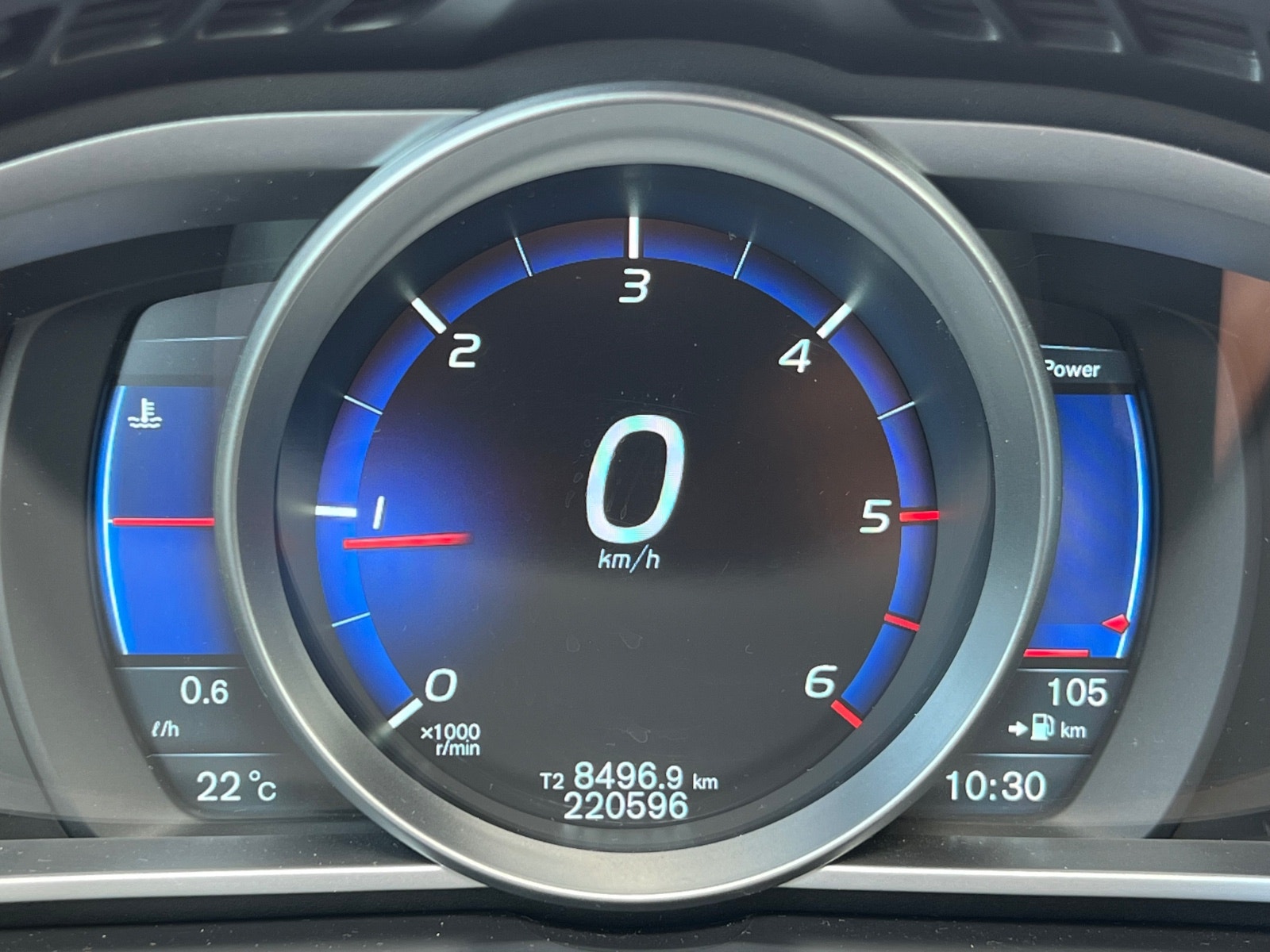 Volvo V40 D2 Manual, 6-trins, 115ps, 2013