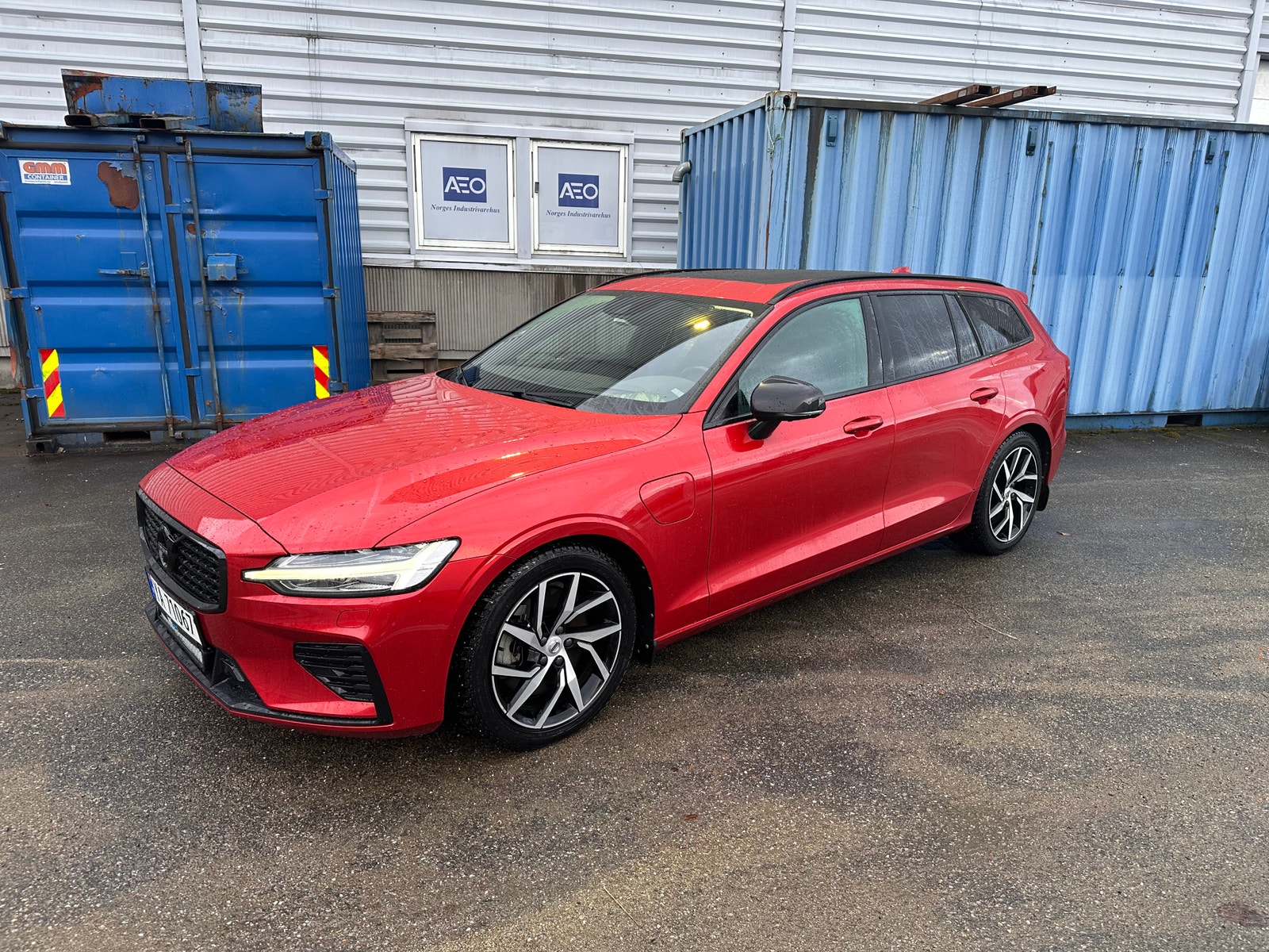 Volvo V60 T8 Twin Engine AWD Geartronic, 8-trins, 392ps, 2019