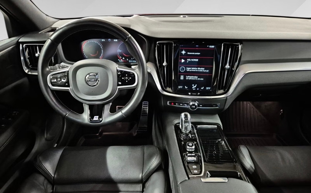 Volvo V60 T8 Twin Engine AWD Geartronic, 8-trins, 392ps, 2019