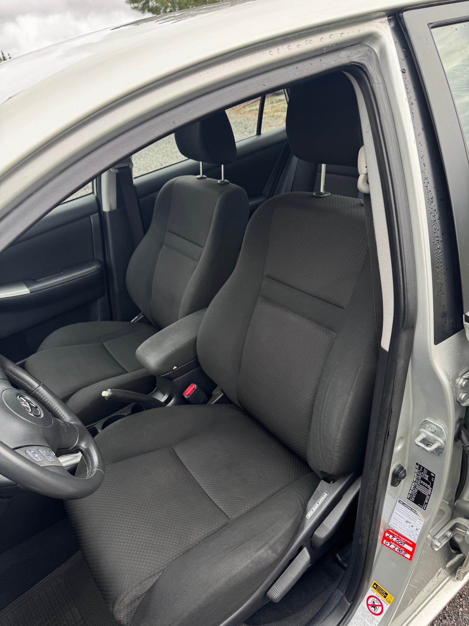 Toyota Corolla 5-dørs 1.4 D-4D MultiMode, 5-trinn, 90hk, 2006