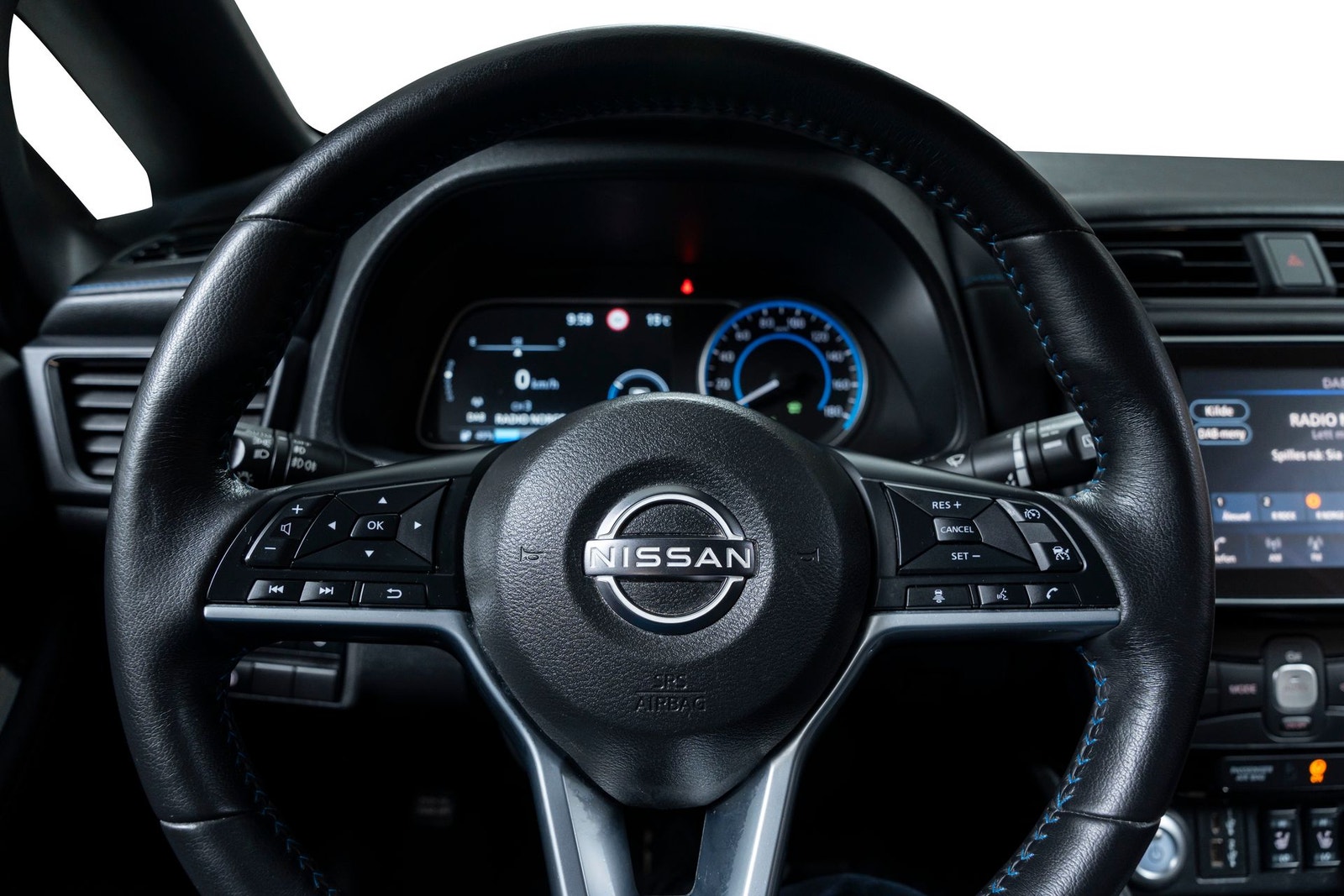 Nissan Leaf, 150hp, 2023