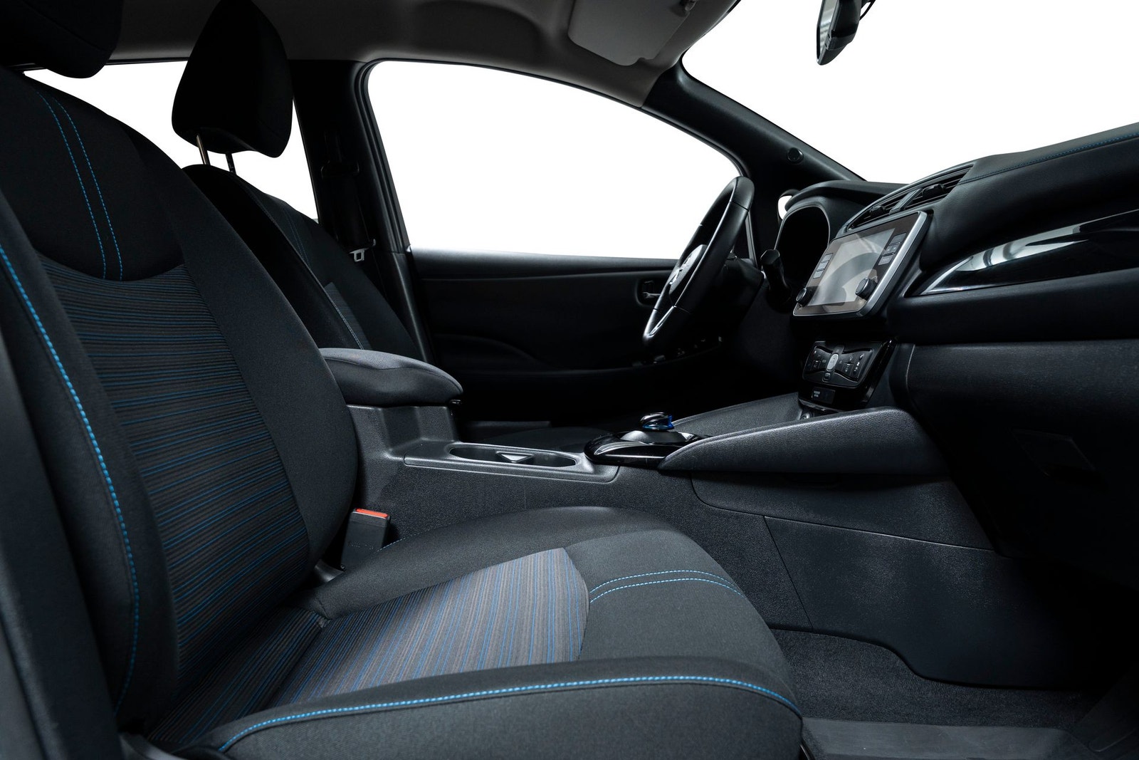 Nissan Leaf, 150hp, 2023