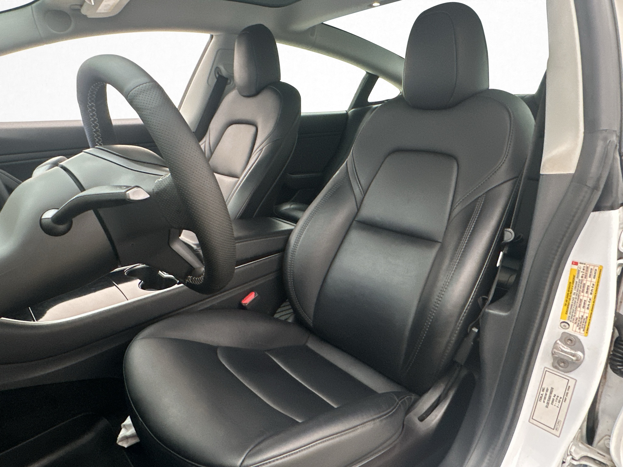 Tesla Model 3 Standard Range Plus, 306hp, 2019
