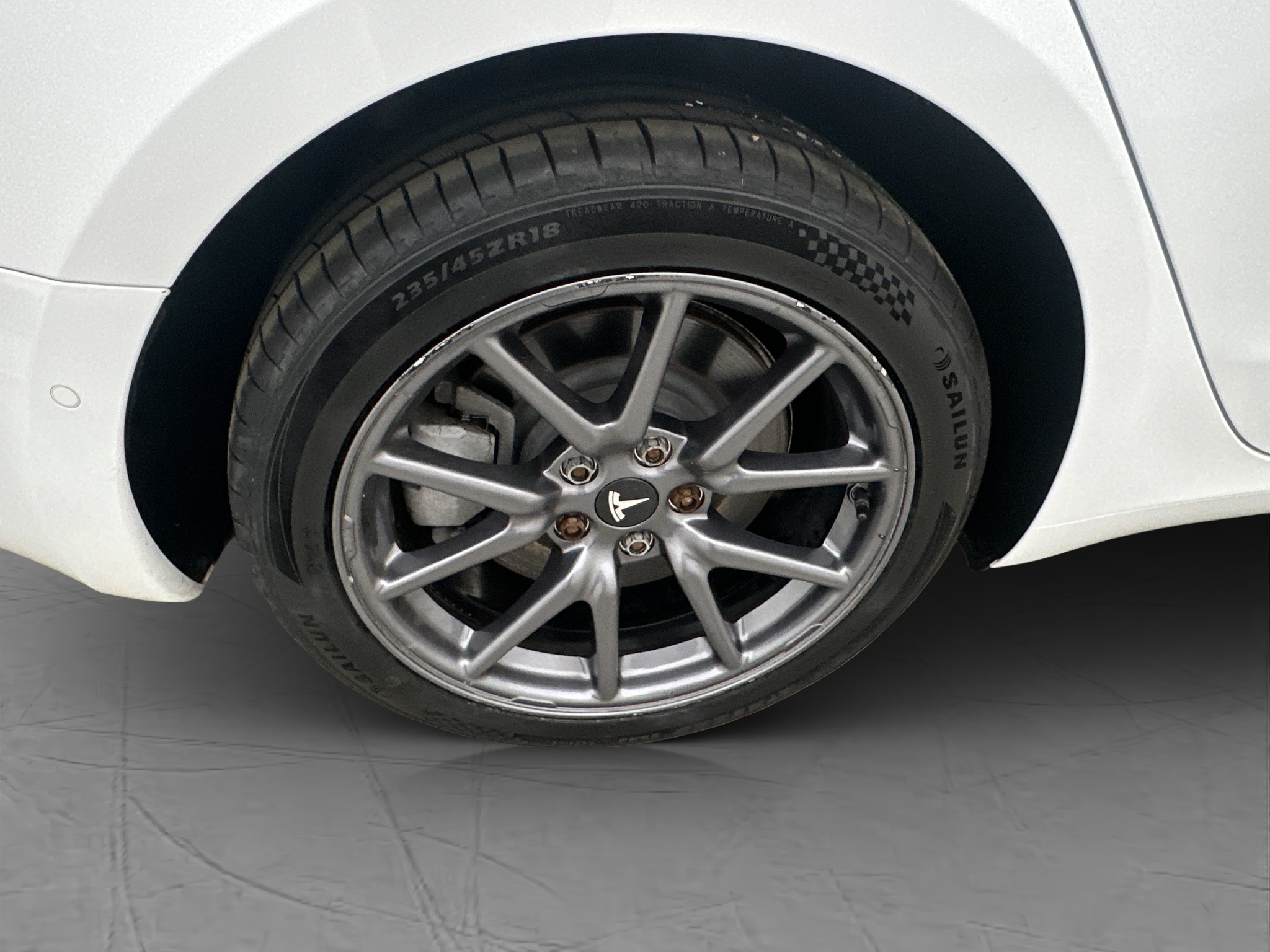 Tesla Model 3 Standard Range Plus, 306hp, 2019