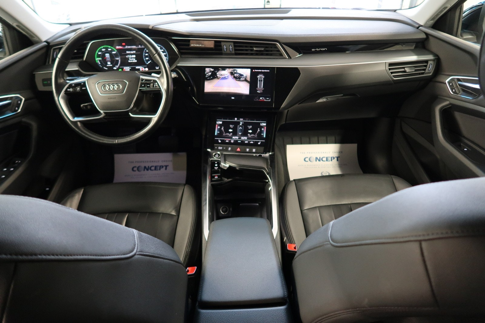 Audi e-tron 50 quattro, 313hp, 2021