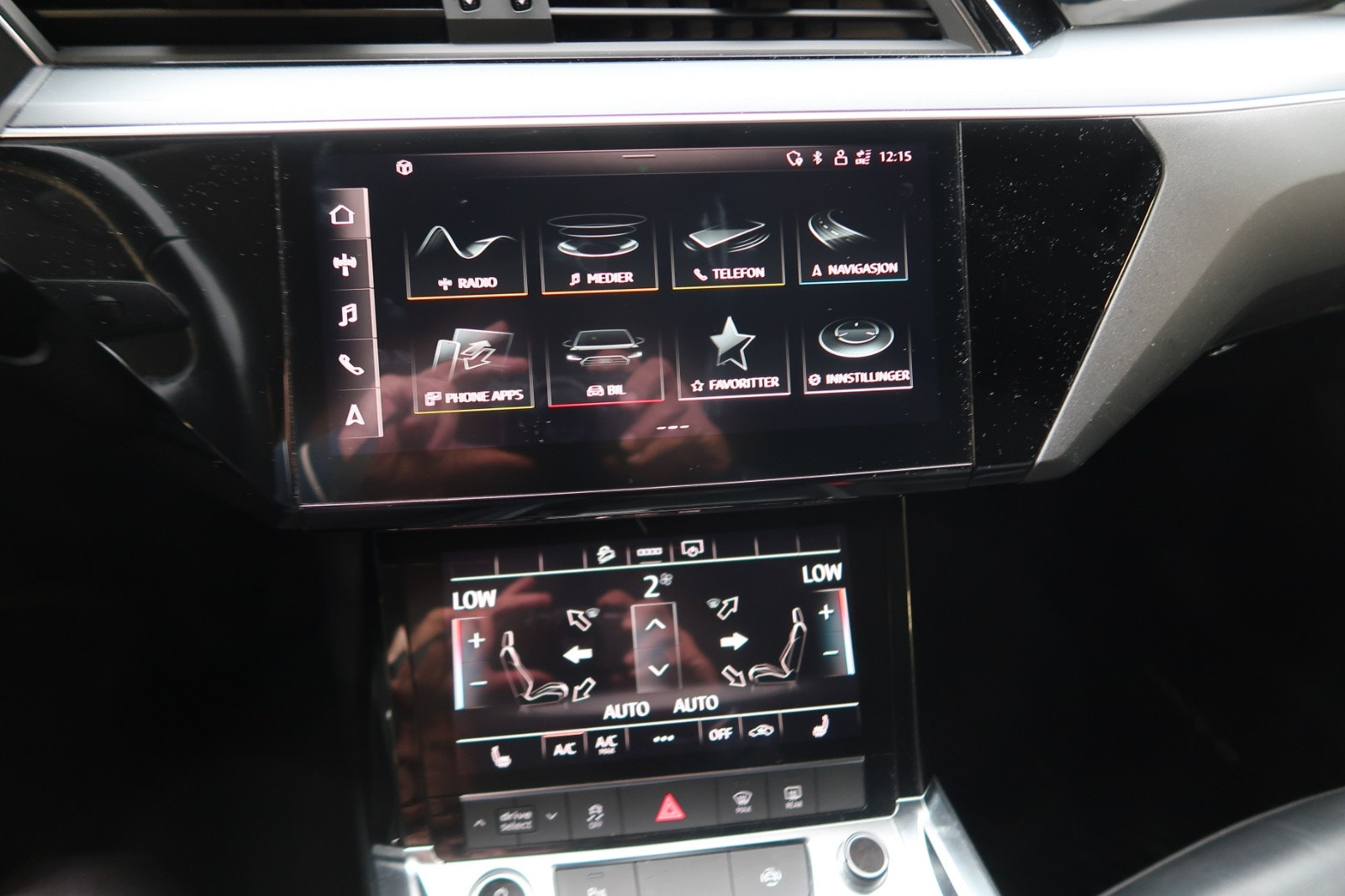 Audi e-tron 50 quattro, 313hp, 2021