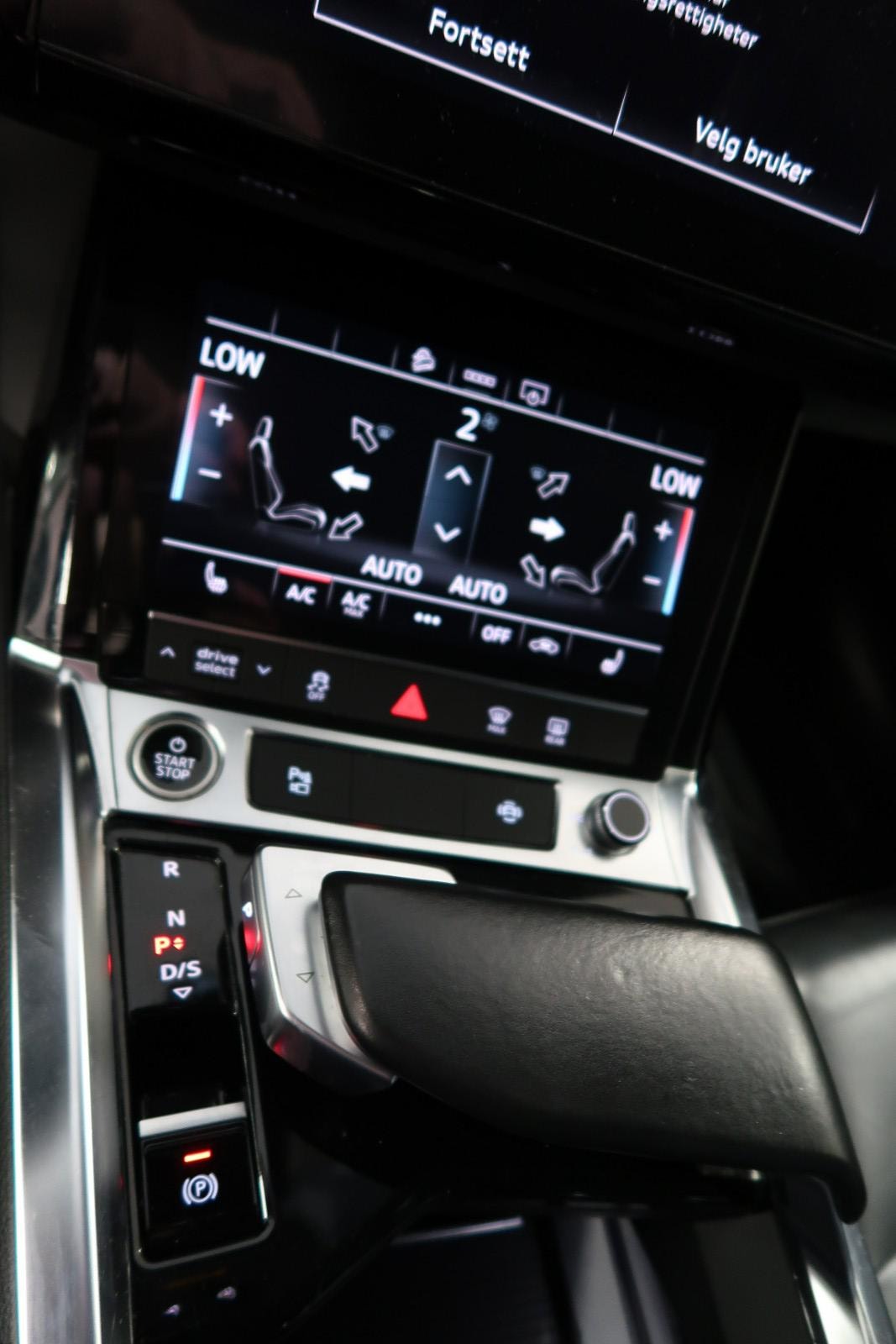 Audi e-tron 50 quattro, 313hp, 2021
