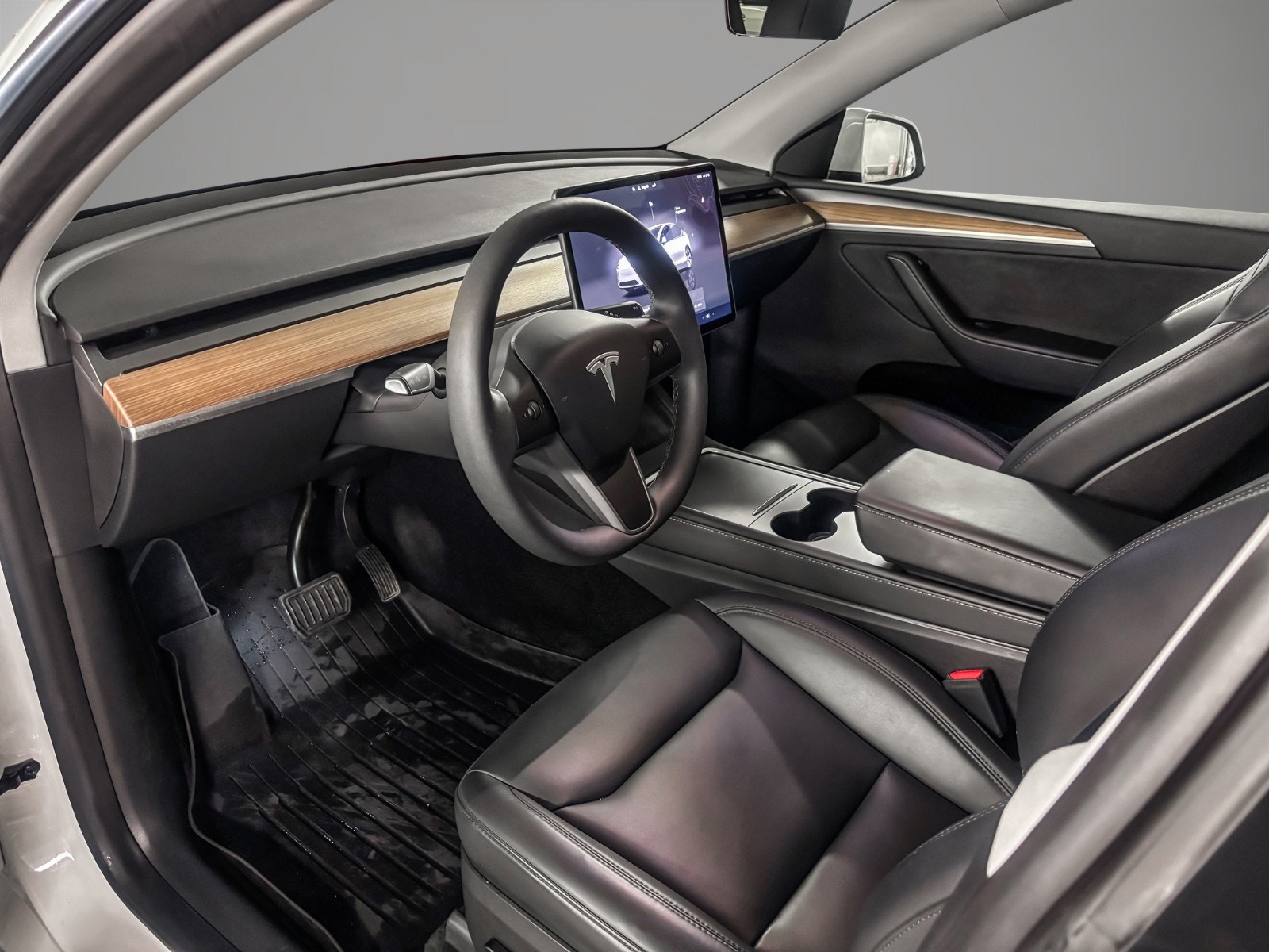 Tesla Model Y Long Range AWD, 514hp, 2023