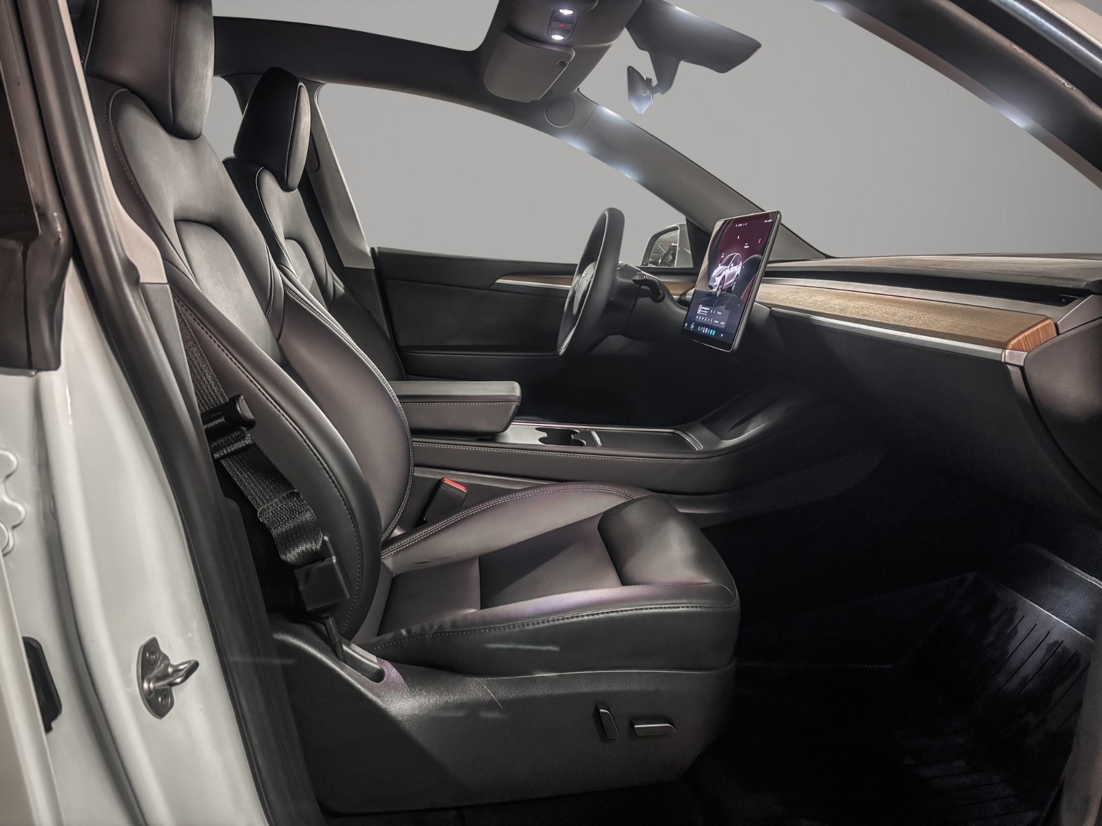 Tesla Model Y Long Range AWD, 514hp, 2023