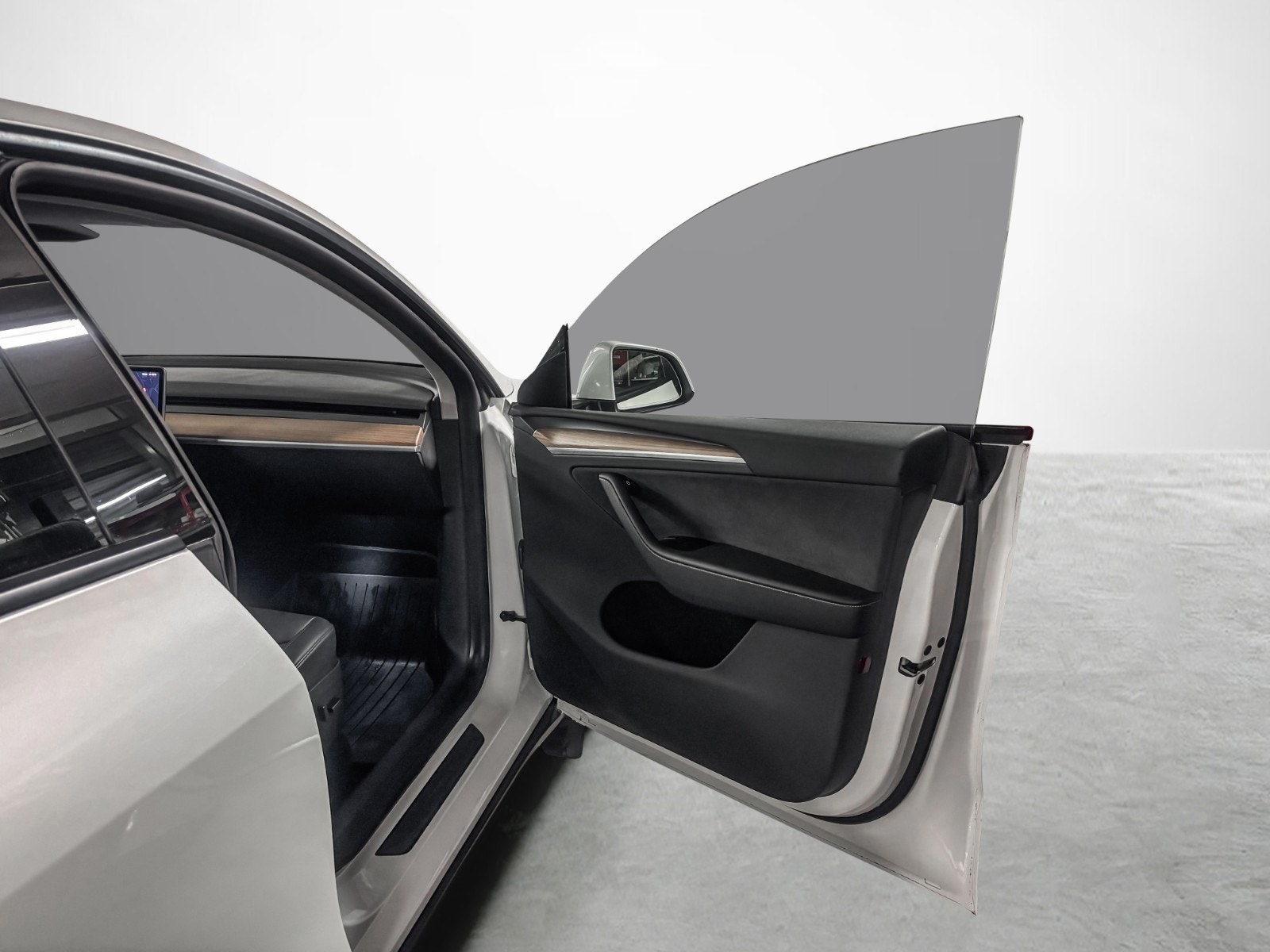 Tesla Model Y Long Range AWD, 514hp, 2023
