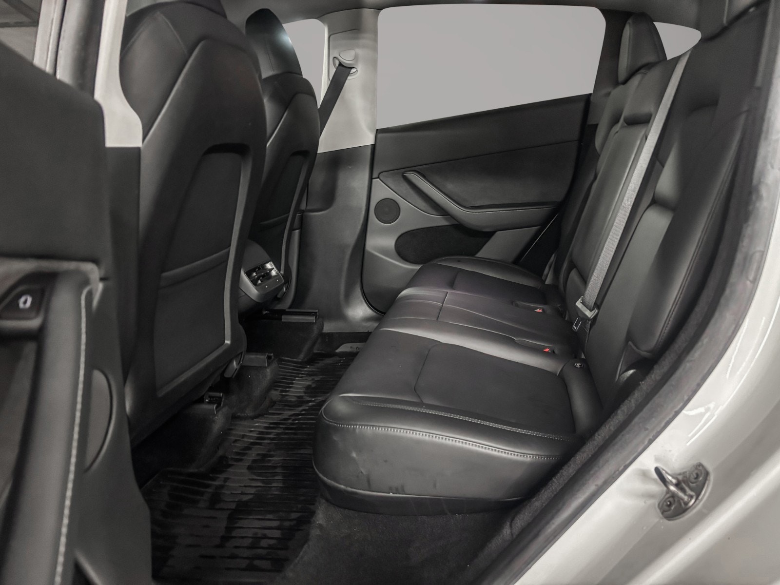Tesla Model Y Long Range AWD, 514hp, 2023