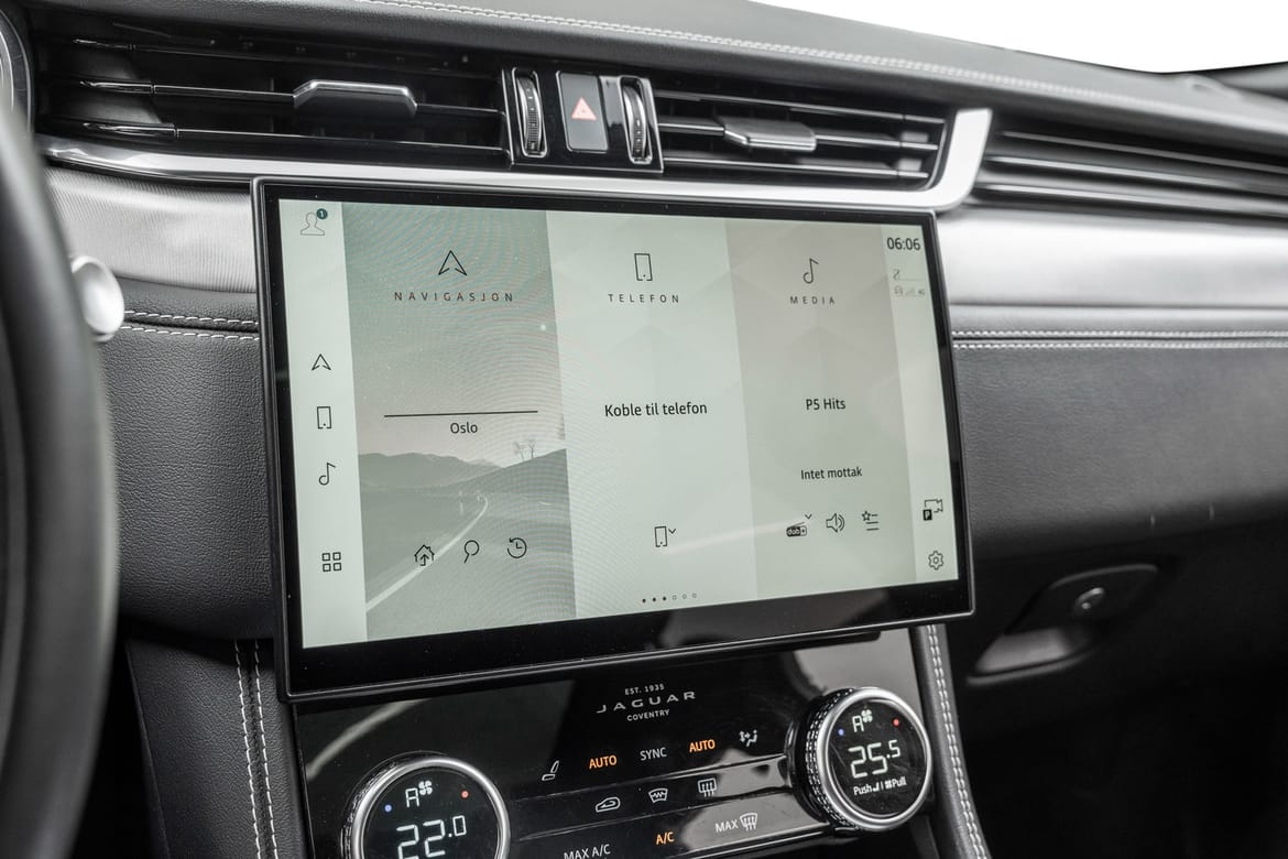 Jaguar F-Pace P400e PHEV Automatic, 404hp, 2021