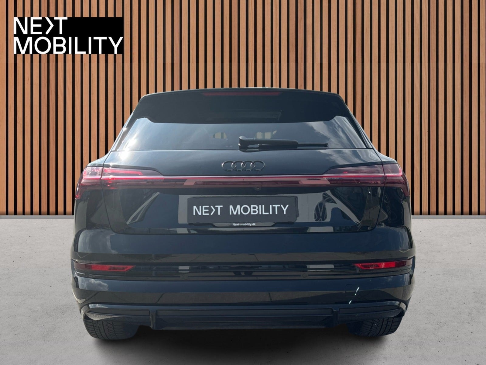 Audi e-tron 55 quattro, 408ps, 2023