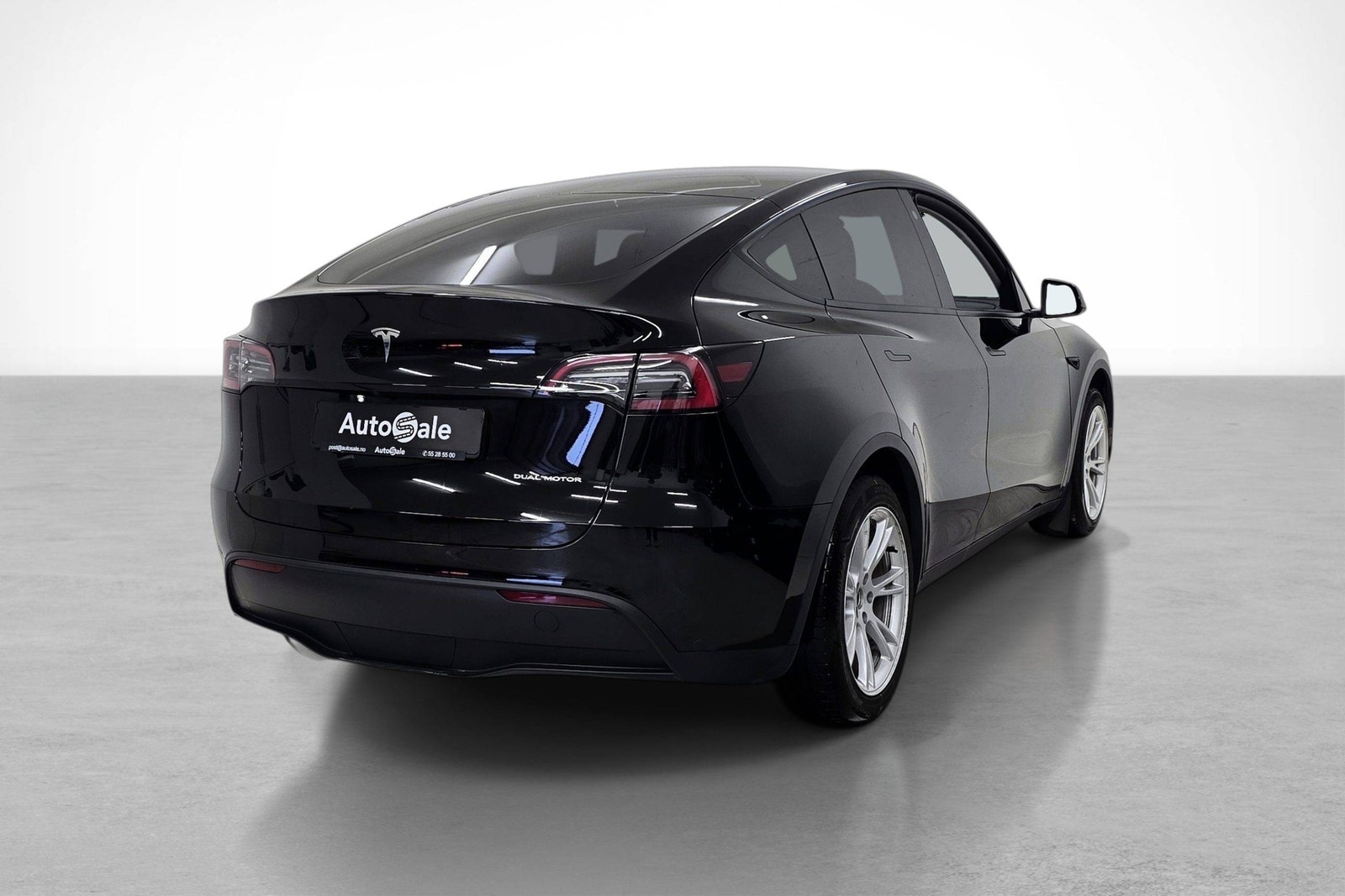 Tesla Model Y Long Range AWD, 514hp, 2023