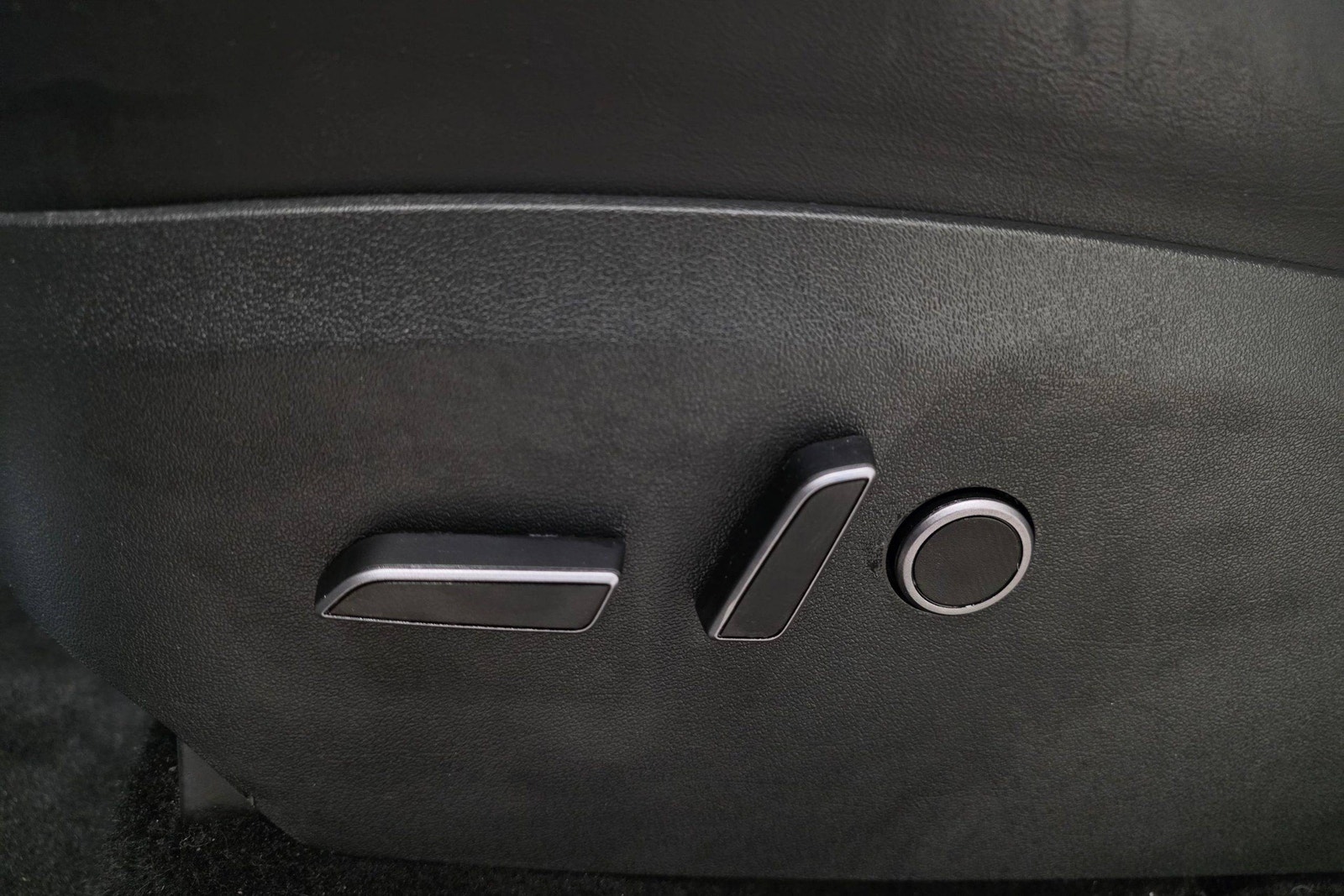 Tesla Model Y Long Range AWD, 514hp, 2023