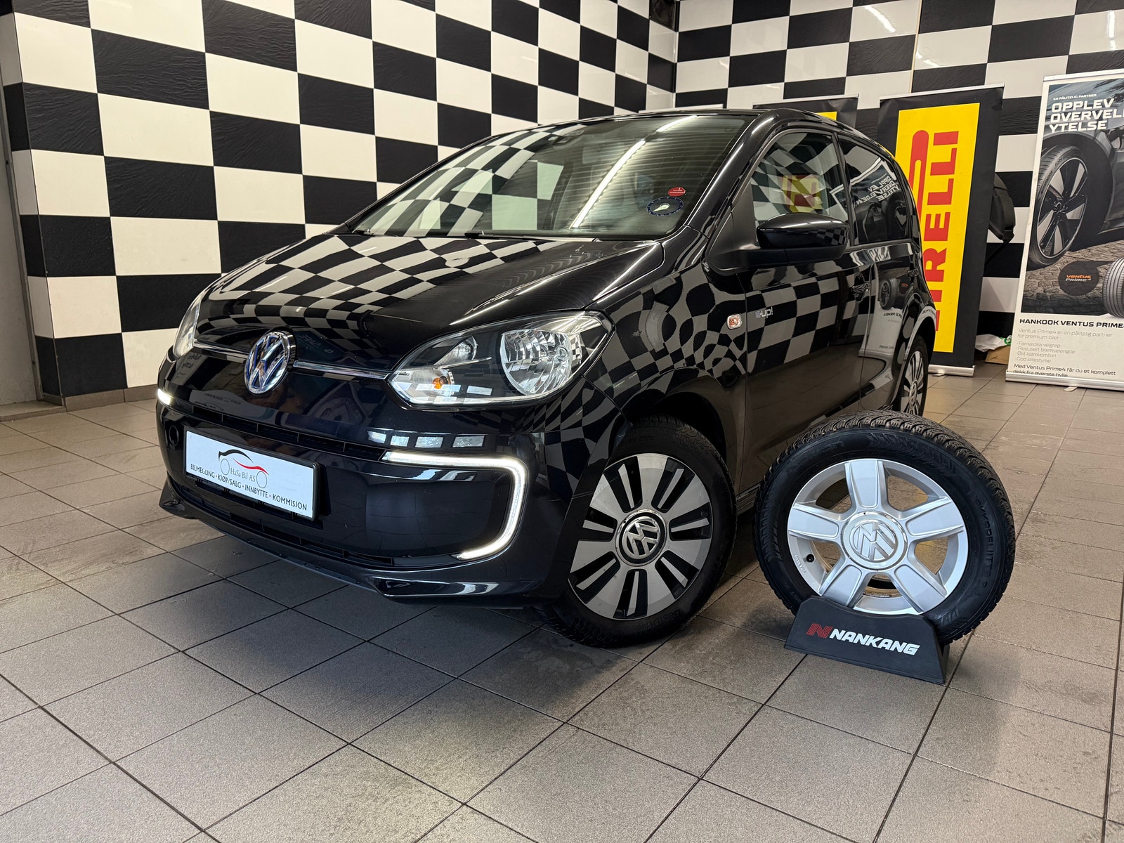 Volkswagen e-up!, 82ps, 2016