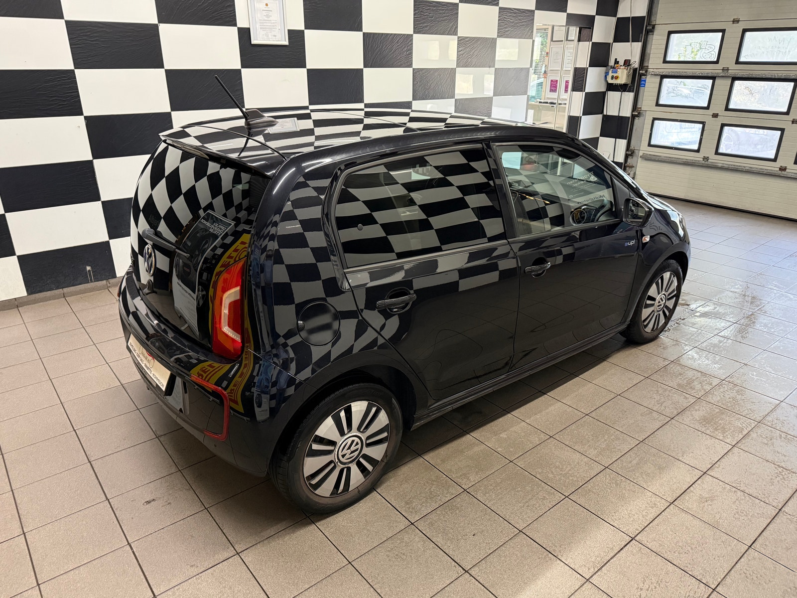 Volkswagen e-up!, 82ps, 2016