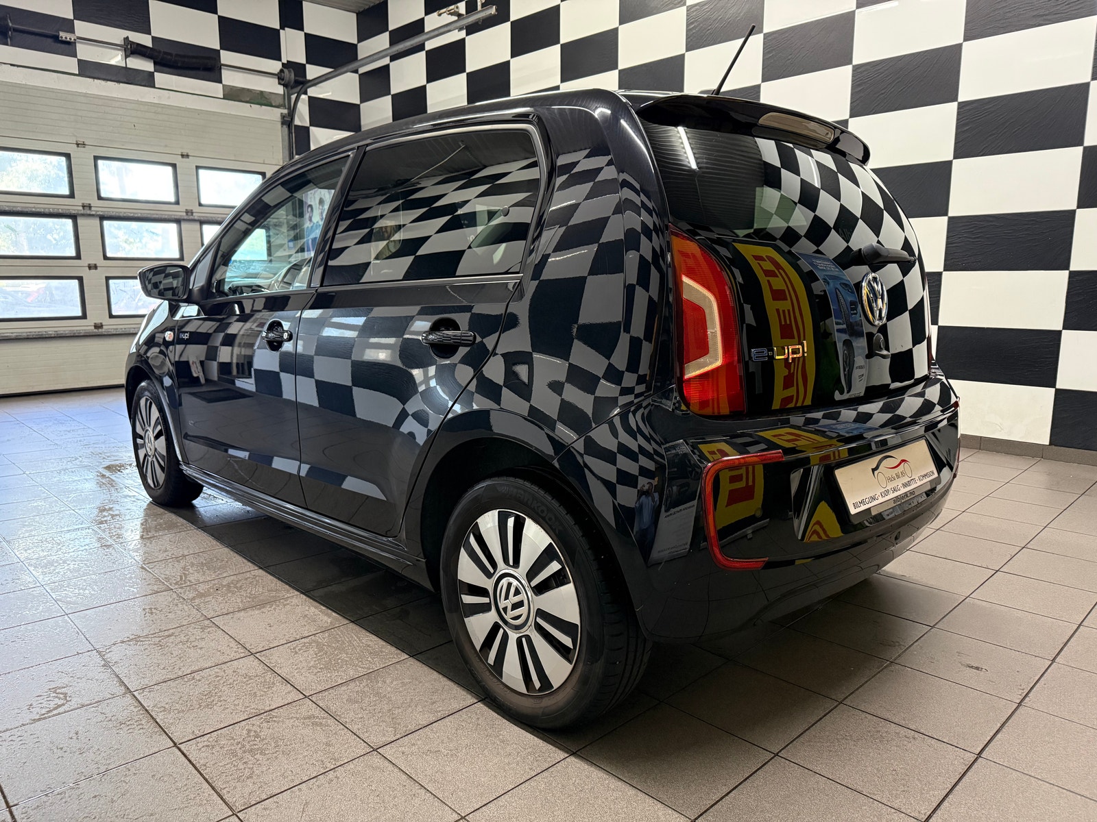 Volkswagen e-up!, 82ps, 2016