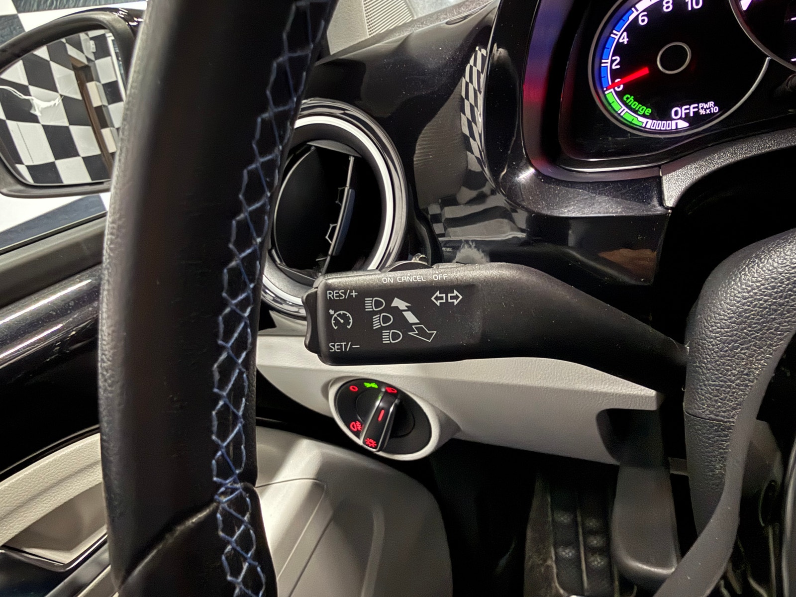 Volkswagen e-up!, 82ps, 2016