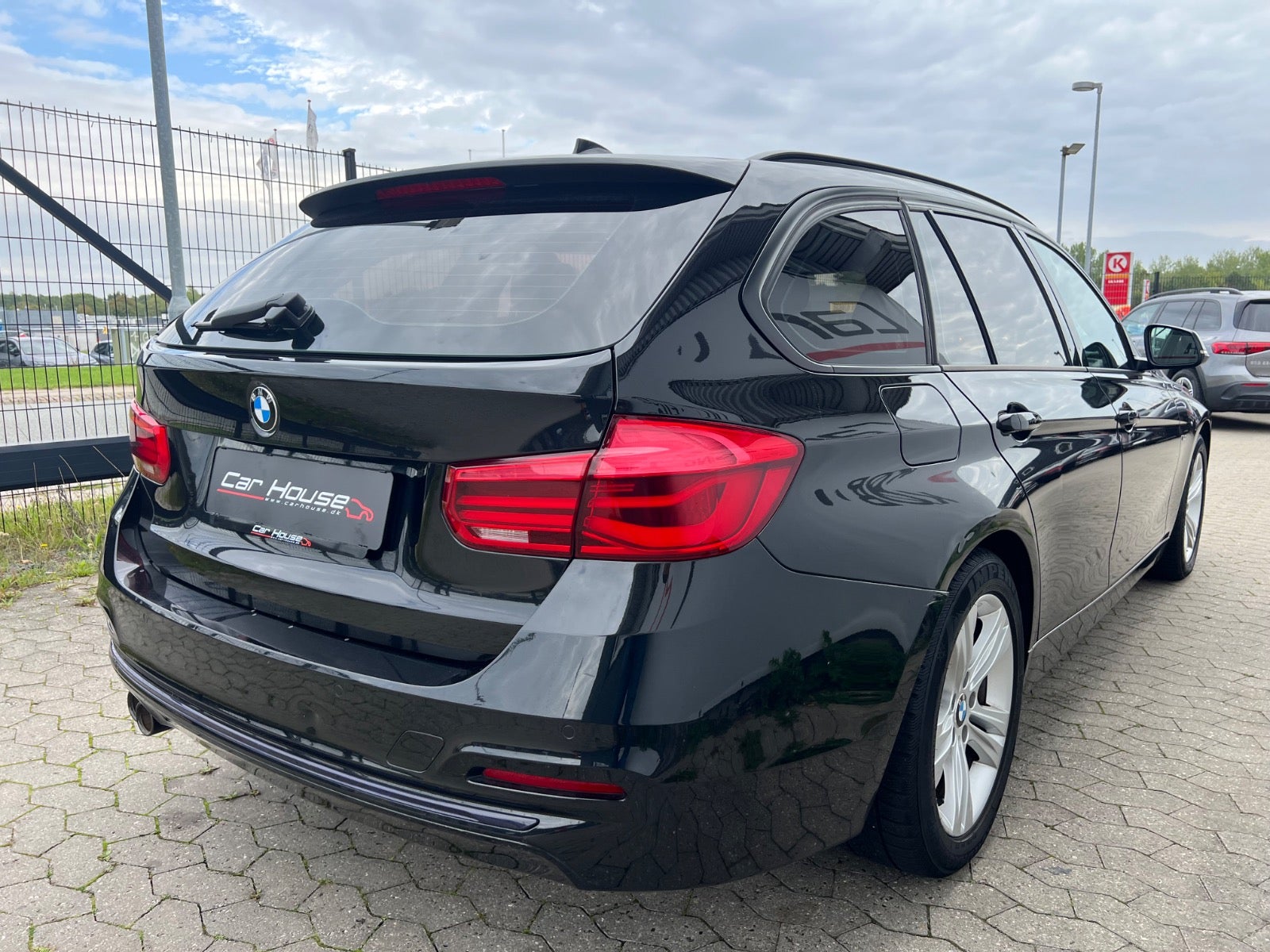 BMW 320d Touring Steptronic, 8-trins, 190ps, 2016