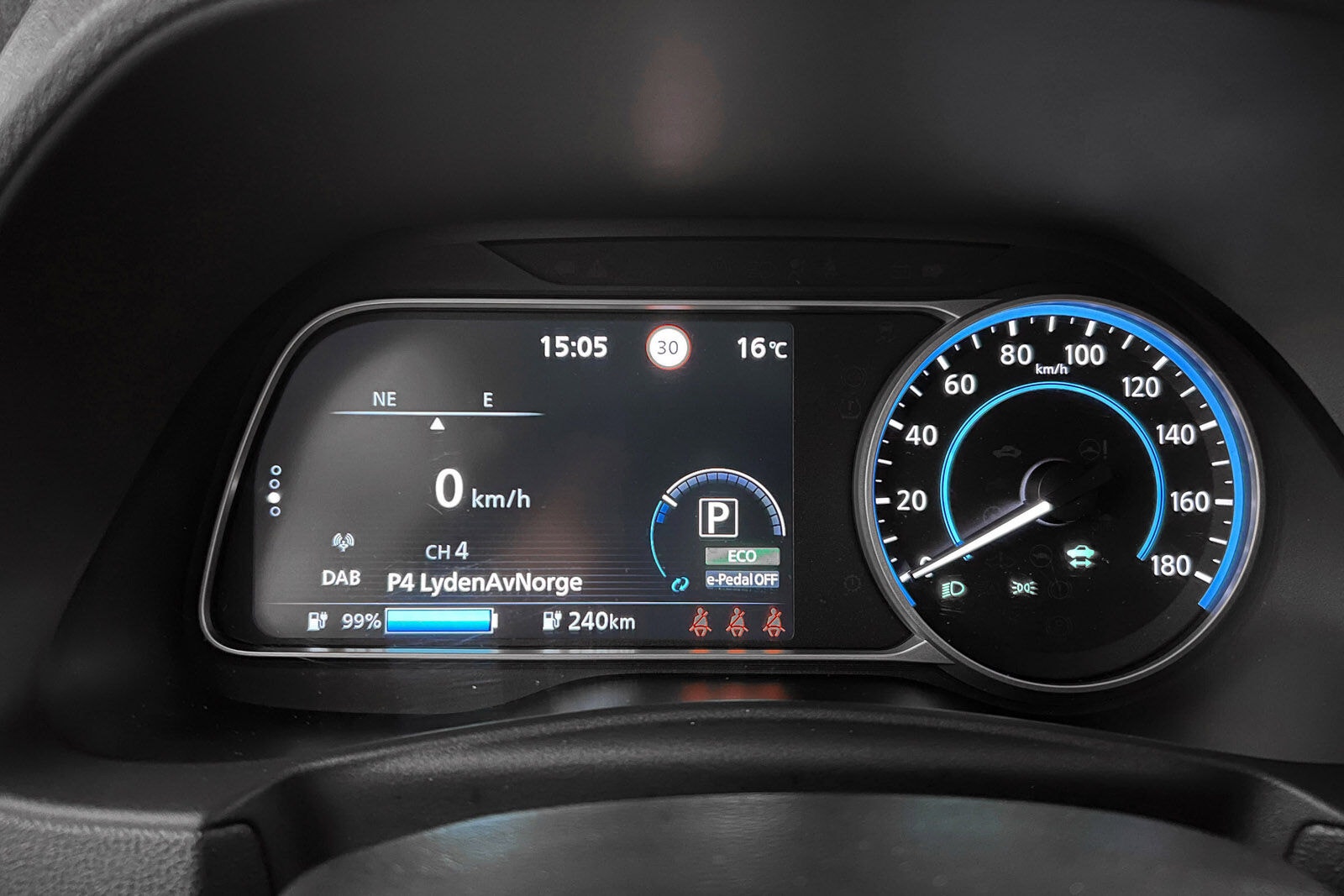 Nissan Leaf, 150hp, 2022