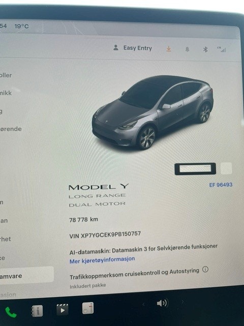 Tesla Model Y Long Range AWD, 514ps, 2023