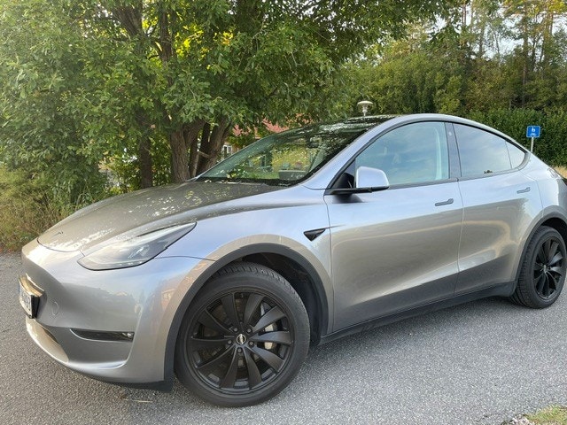 Tesla Model Y Long Range AWD, 514ps, 2023